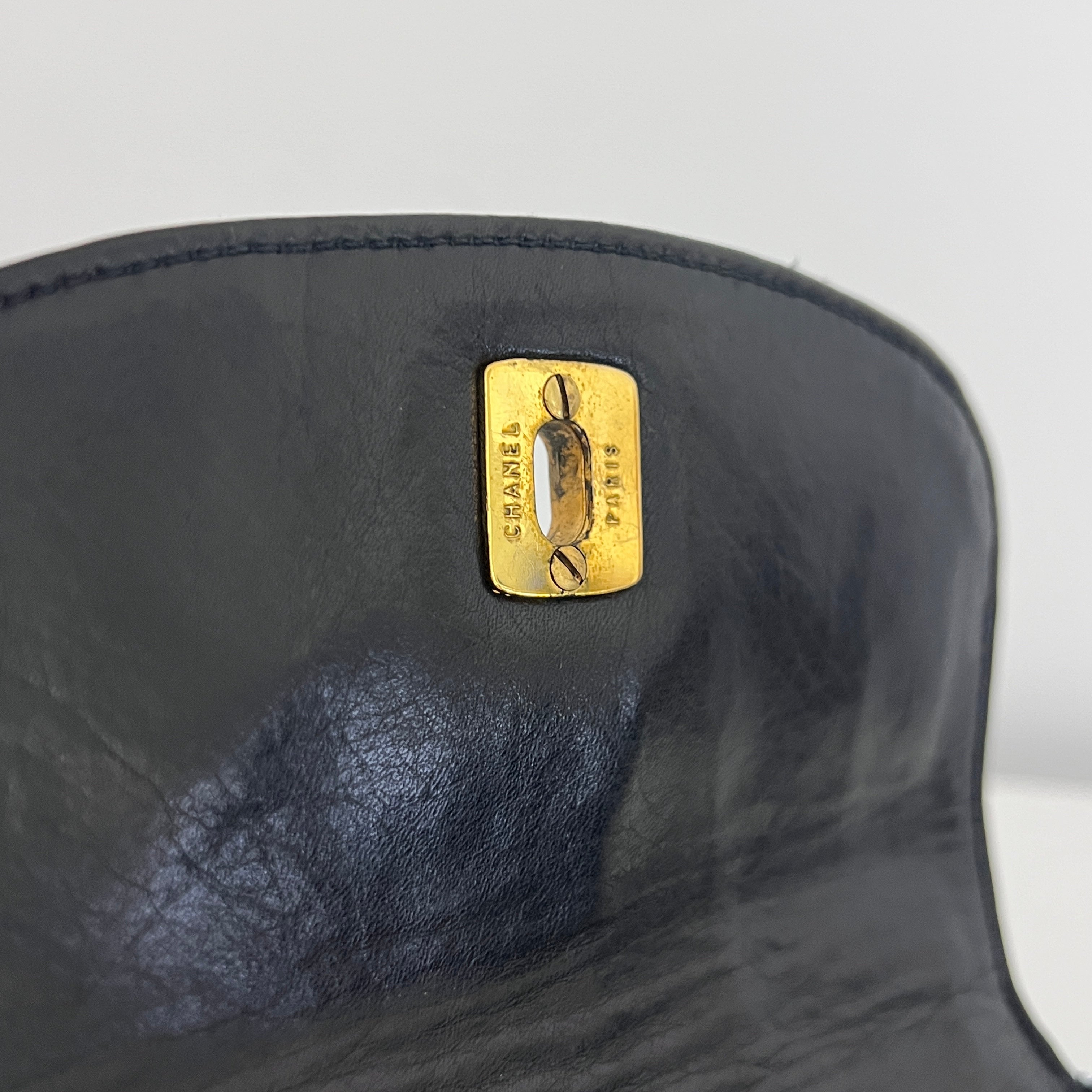 Sac à bandoulière CHANEL Matelassé Chain cuir d'agneau noir vintage 1996-1997