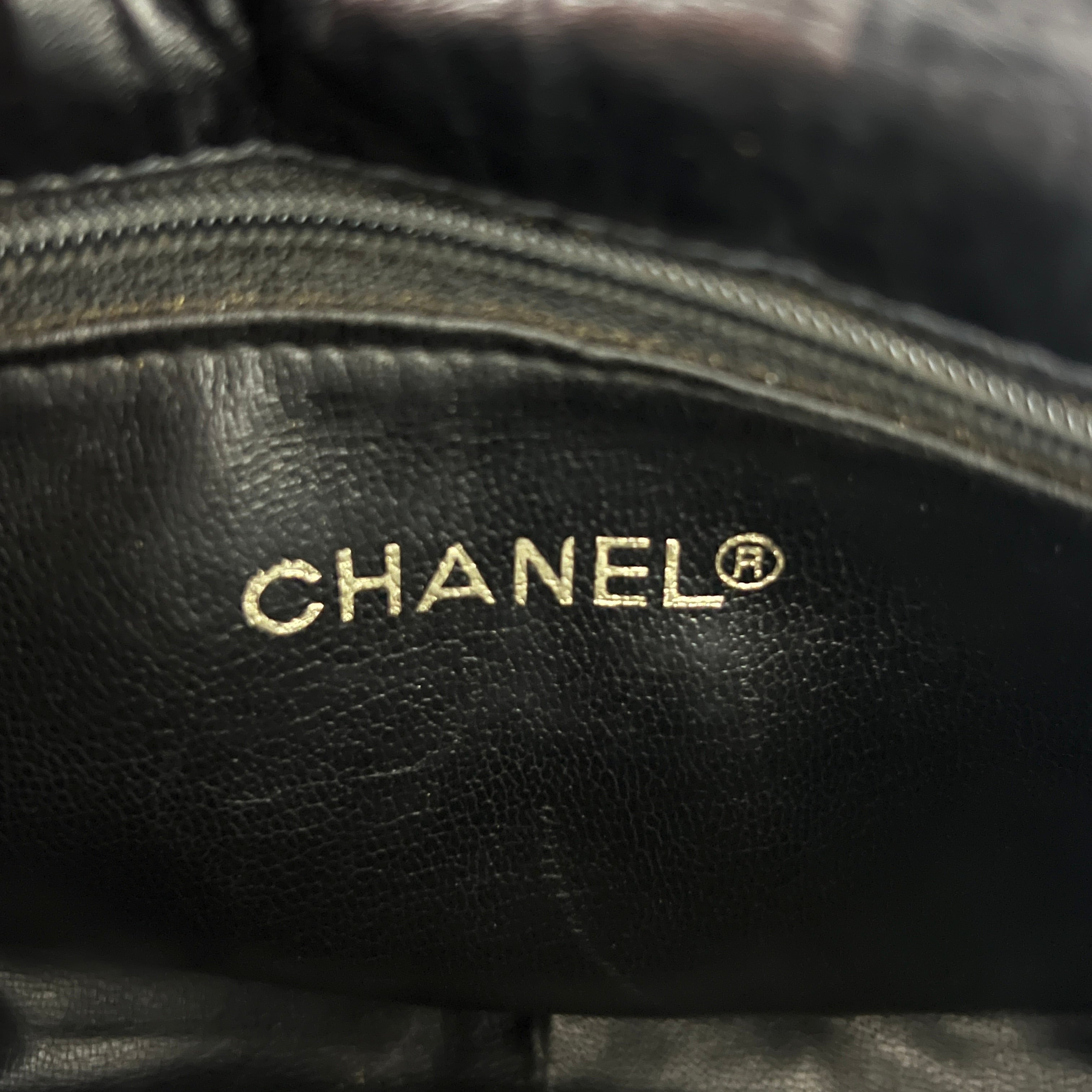 Sac à bandoulière CHANEL Matelassé Chain cuir d'agneau noir vintage 1996-1997