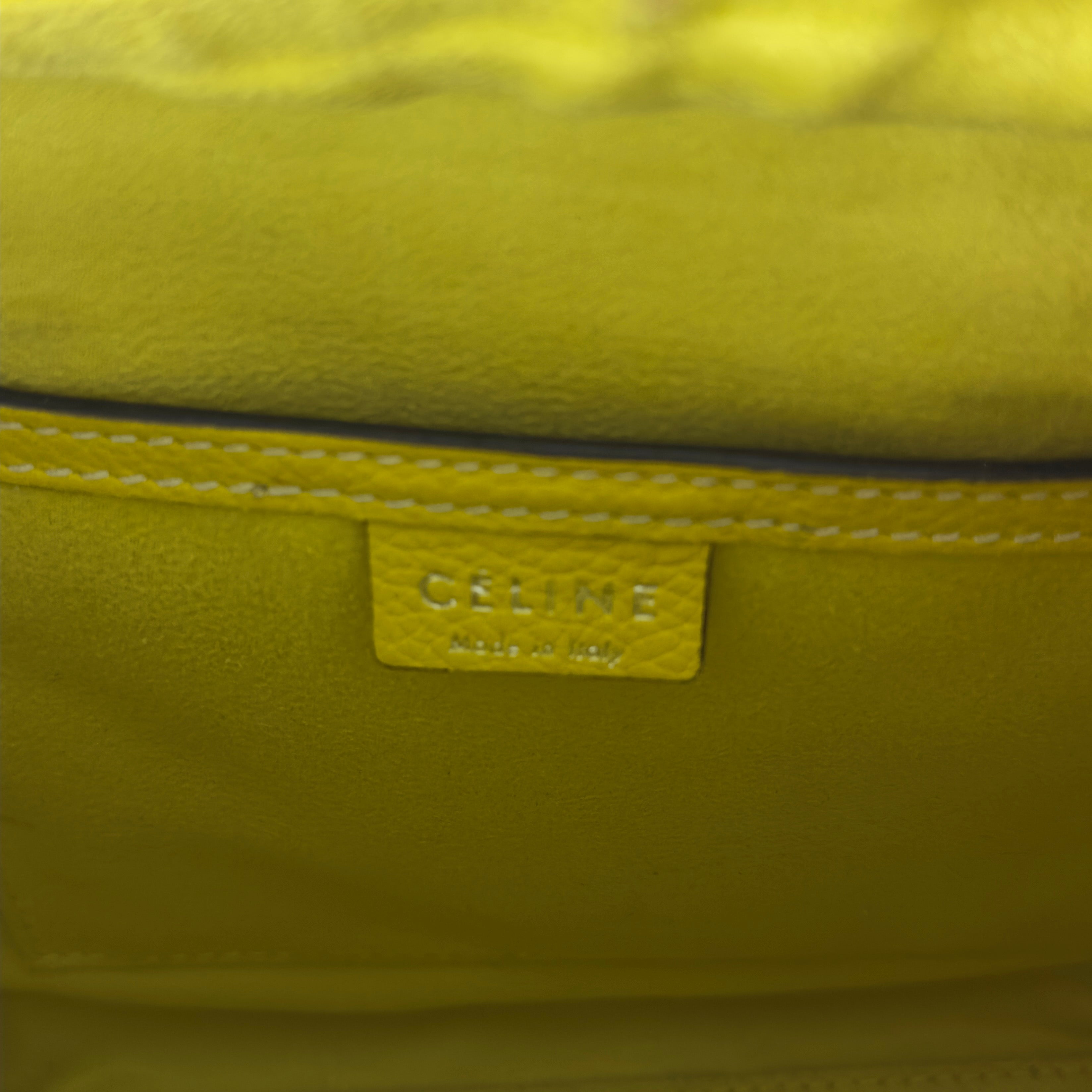 Sac à main CELINE Nano Luggage cuir jaune