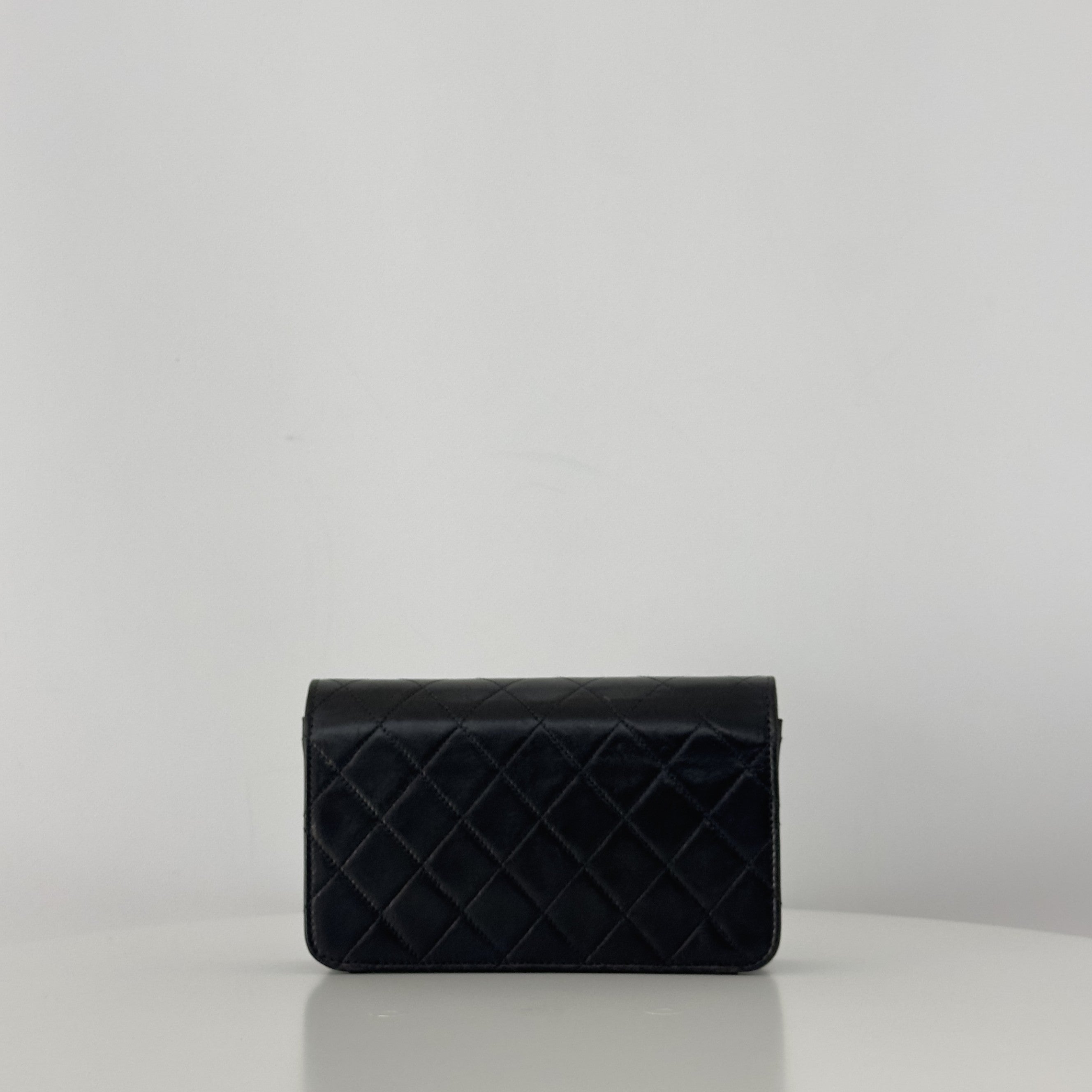 Sac à main CHANEL Timeless WOC Mini cuir d'agneau noir