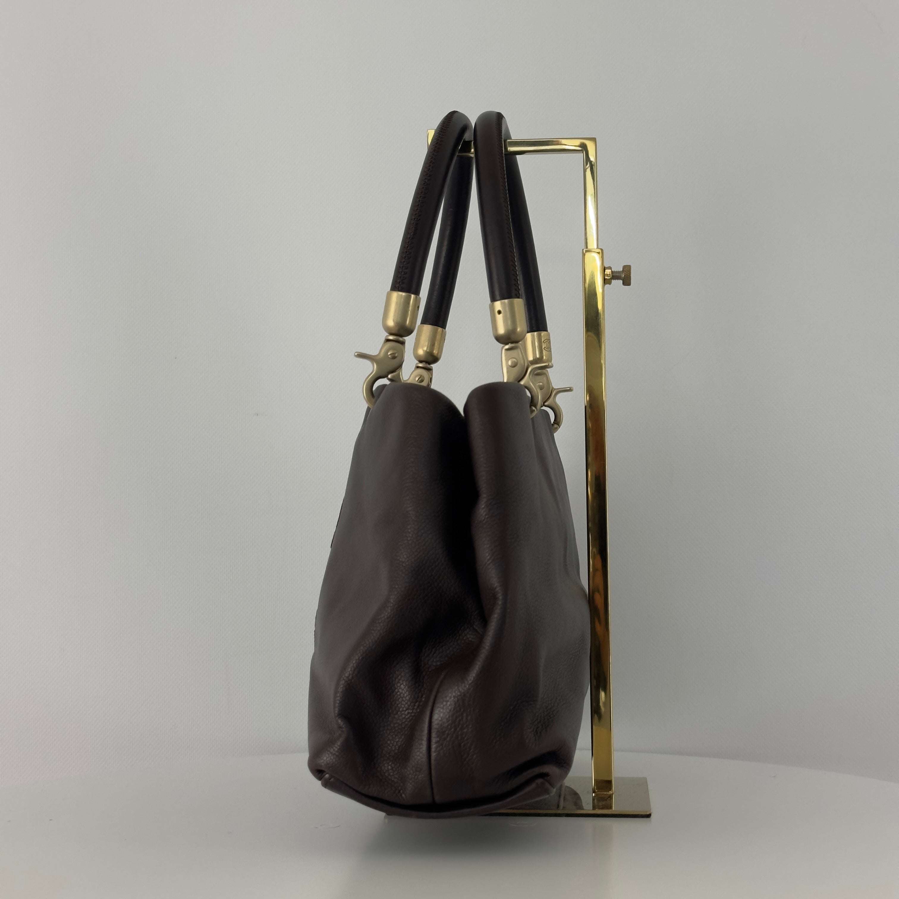 Sac à main CHANEL Tote Top Handle cuir caviar marron