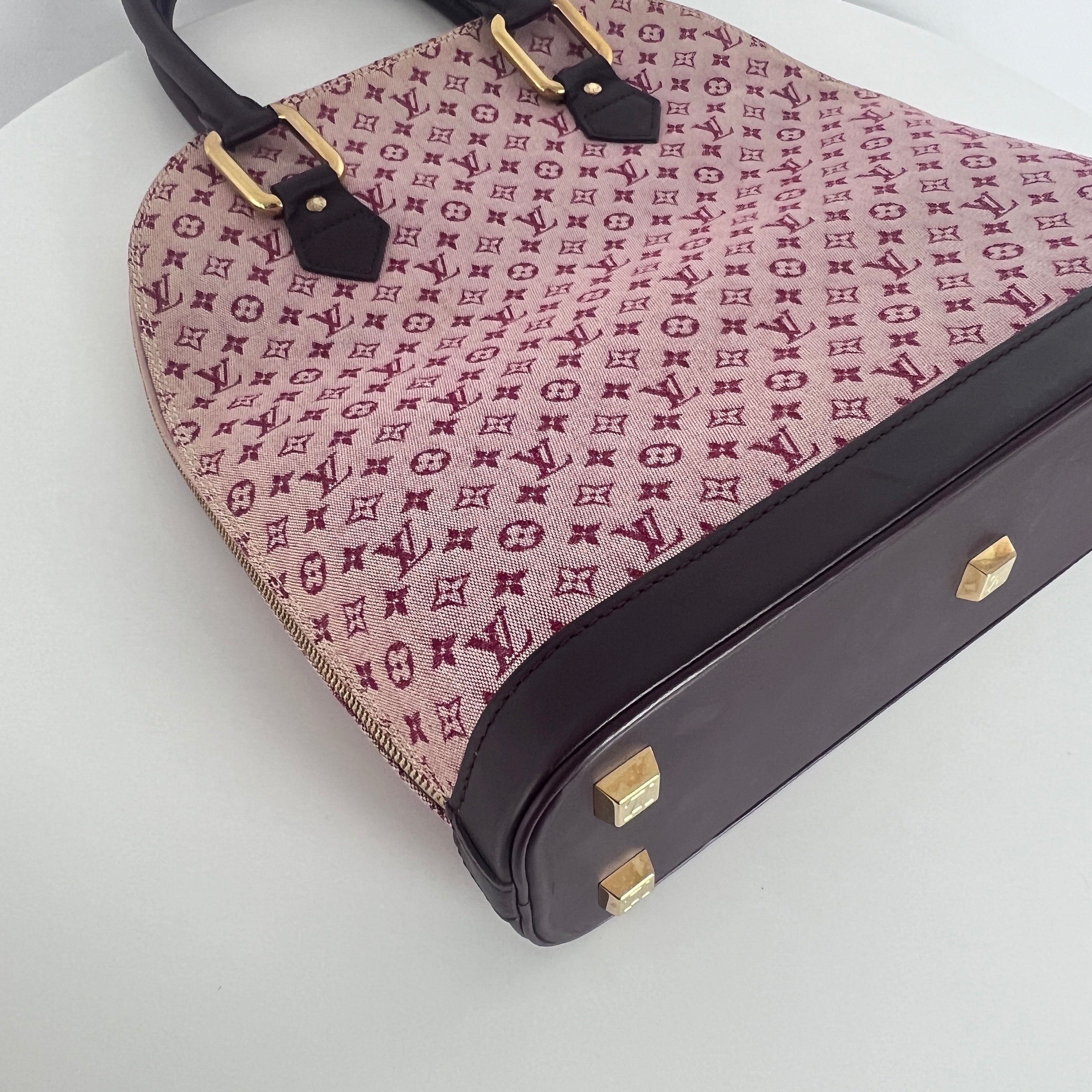 LOUIS VUITTON Alma Handbag in pink canvas and leather