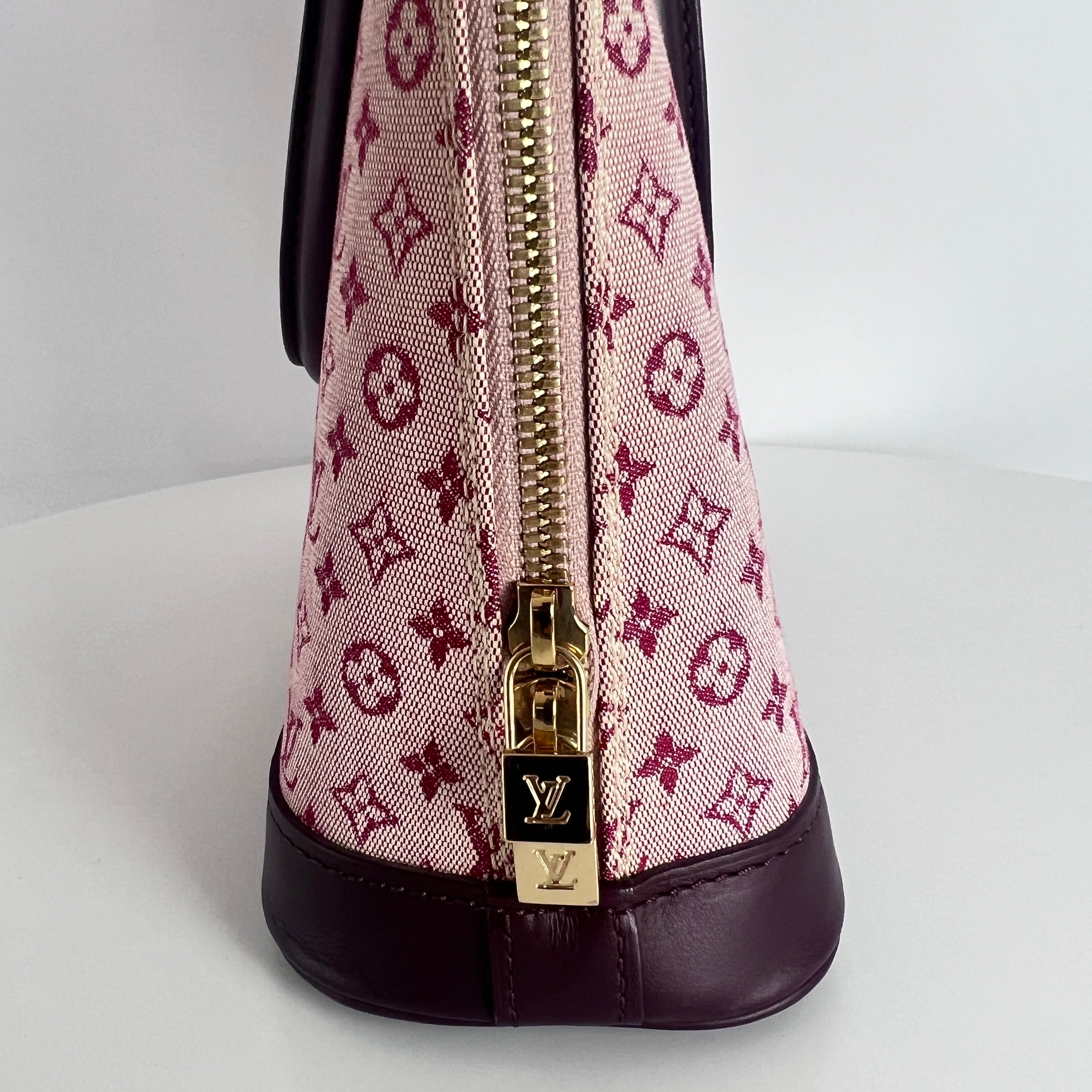 LOUIS VUITTON Alma Handbag in pink canvas and leather