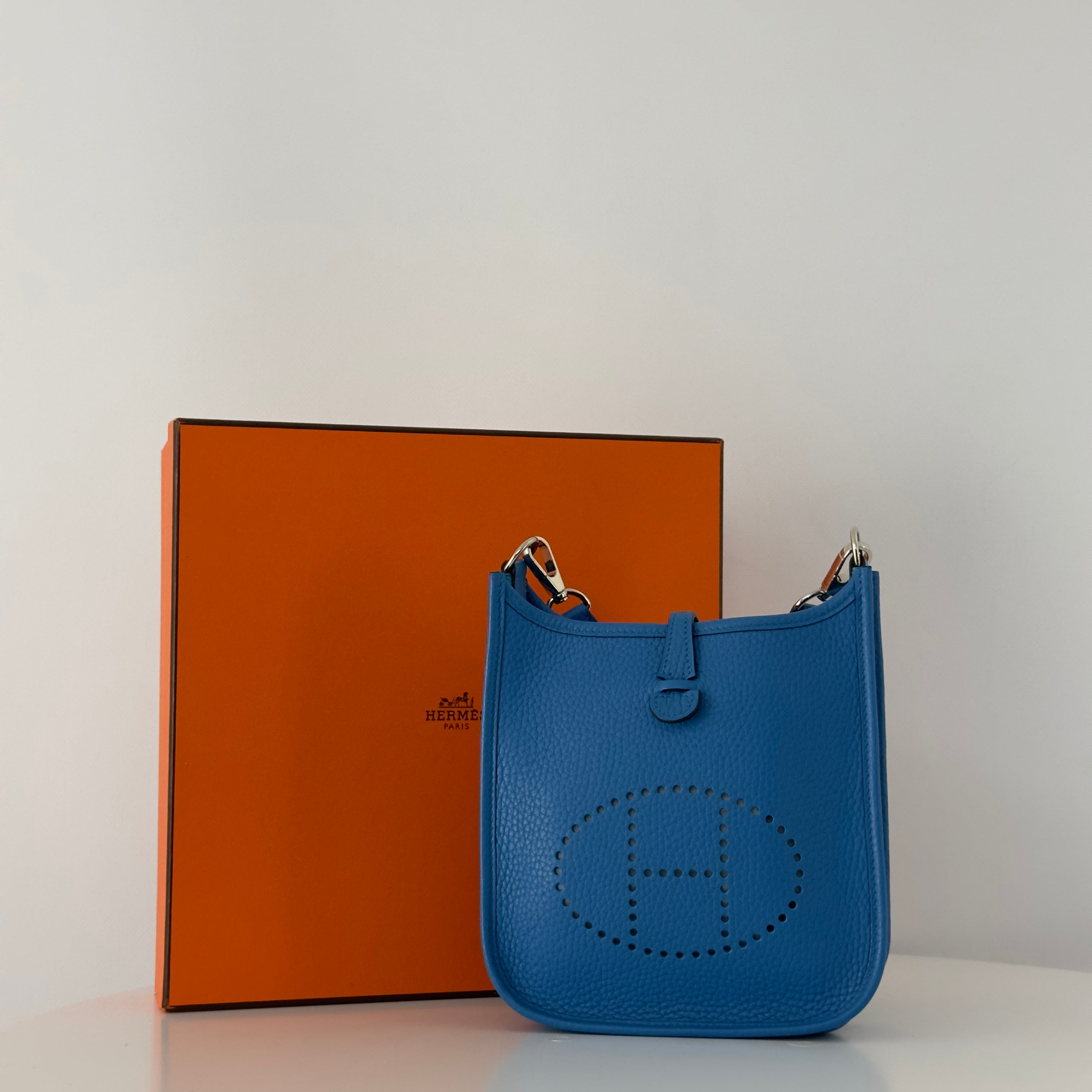 Sac à main HERMÈS Evelyne TPM (Mini) cuir clémence bleu