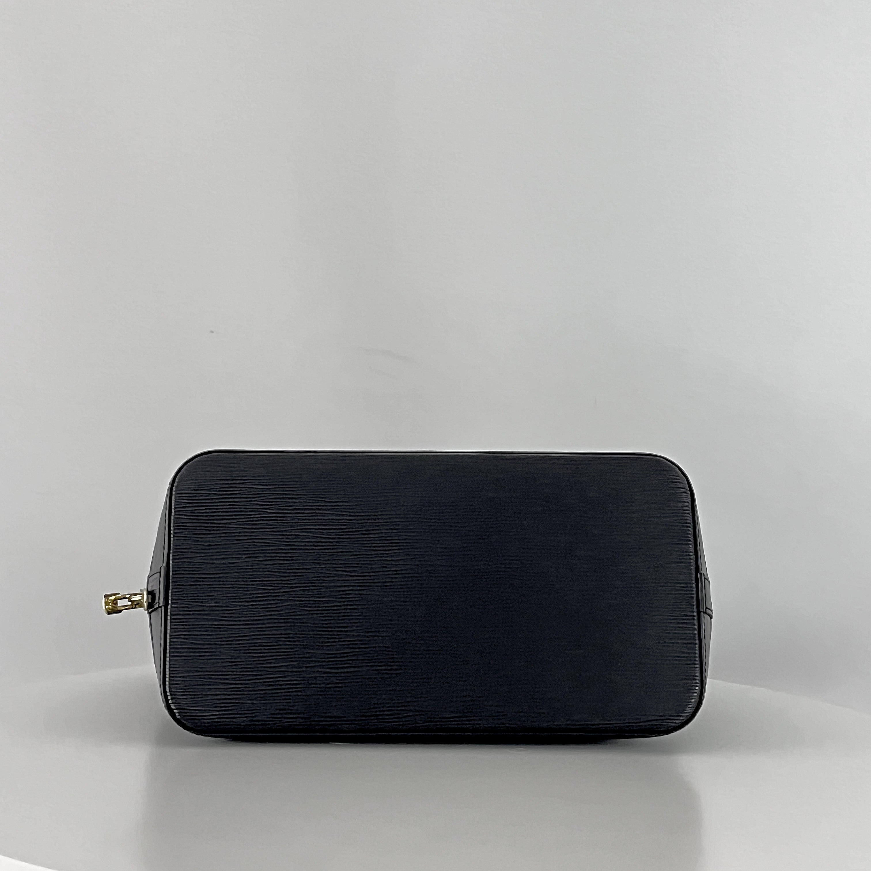 LOUIS VUITTON Alma PM handbag in black Epi leather
