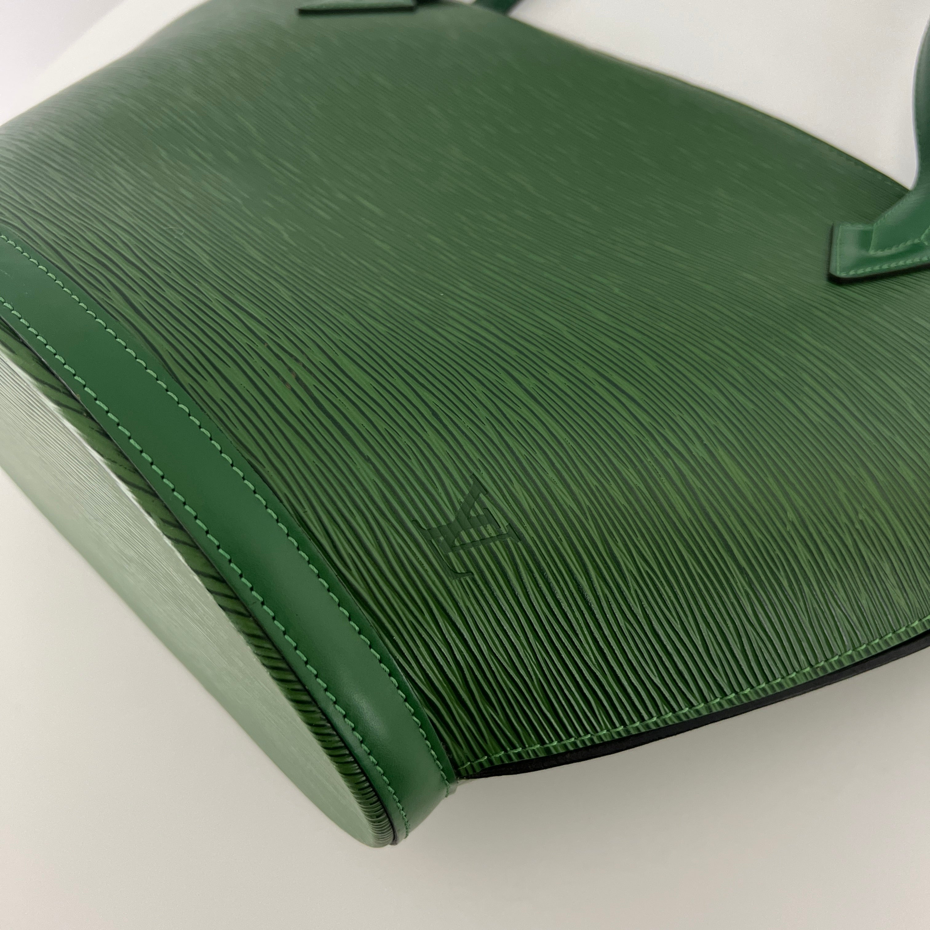 Sac à main LOUIS VUITTON Saint Jacques cuir épi vert