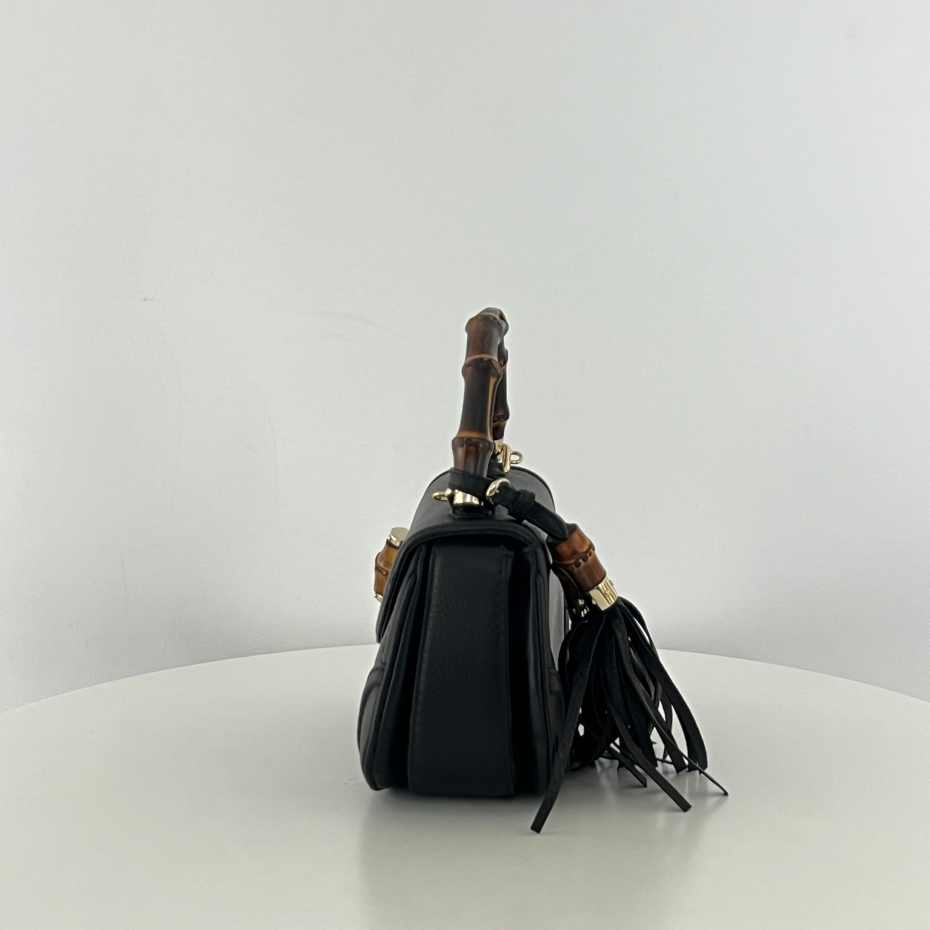 Sac à main GUCCI Bamboo 1947 cuir noir