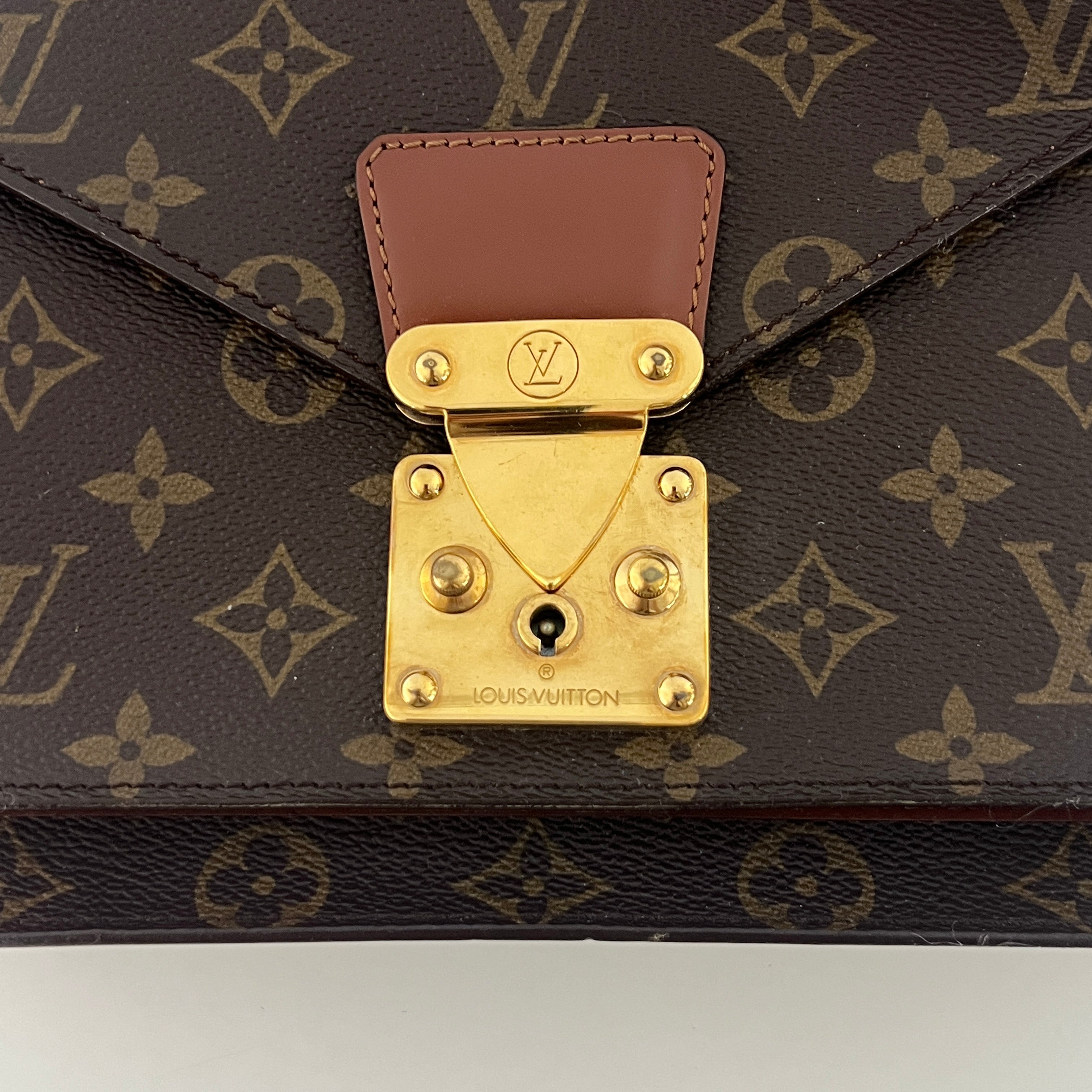 Sac à main LOUIS VUITTON Monceau toile et cuir marron