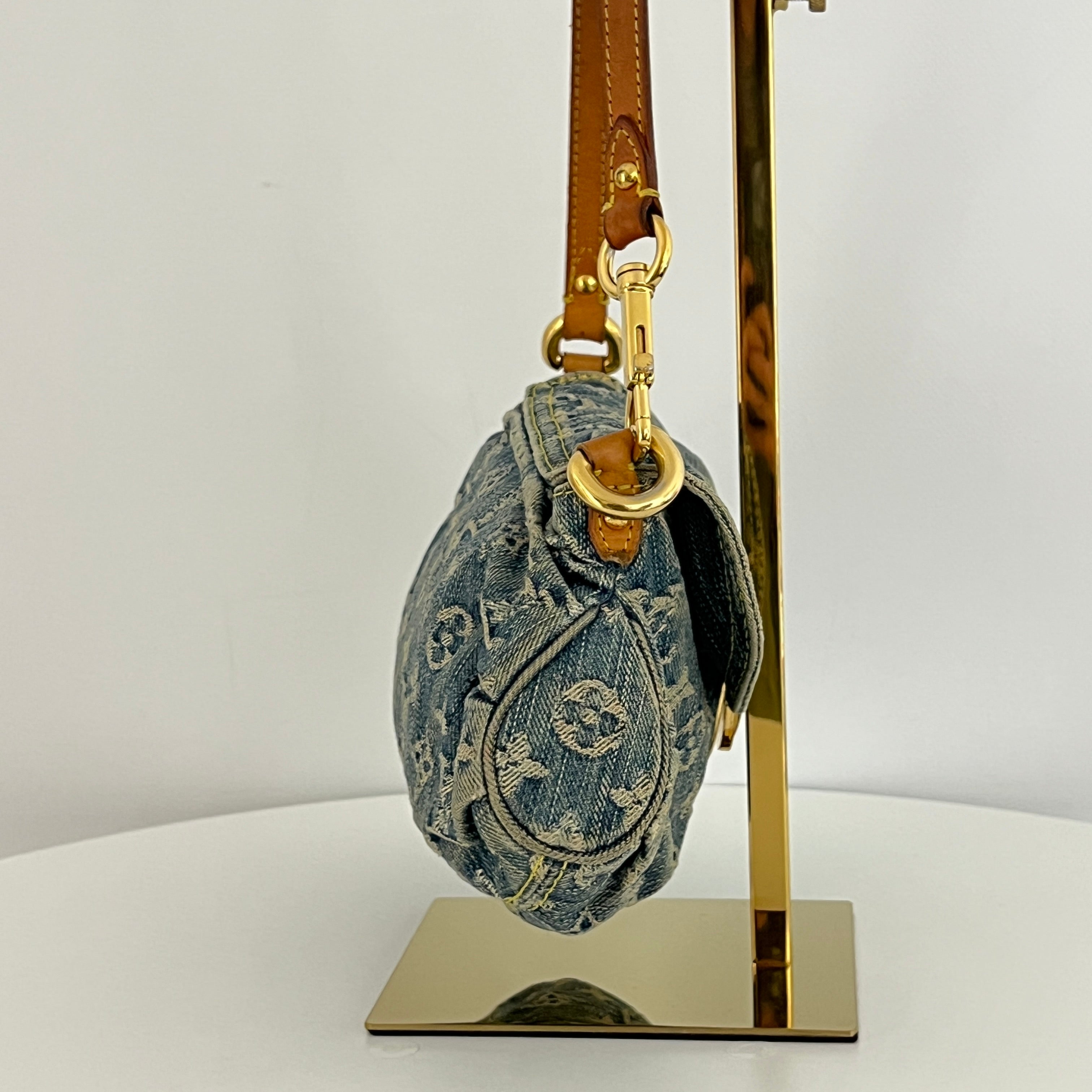 Sac à main LOUIS VUITTON Pleaty Denim toile et cuir bleu