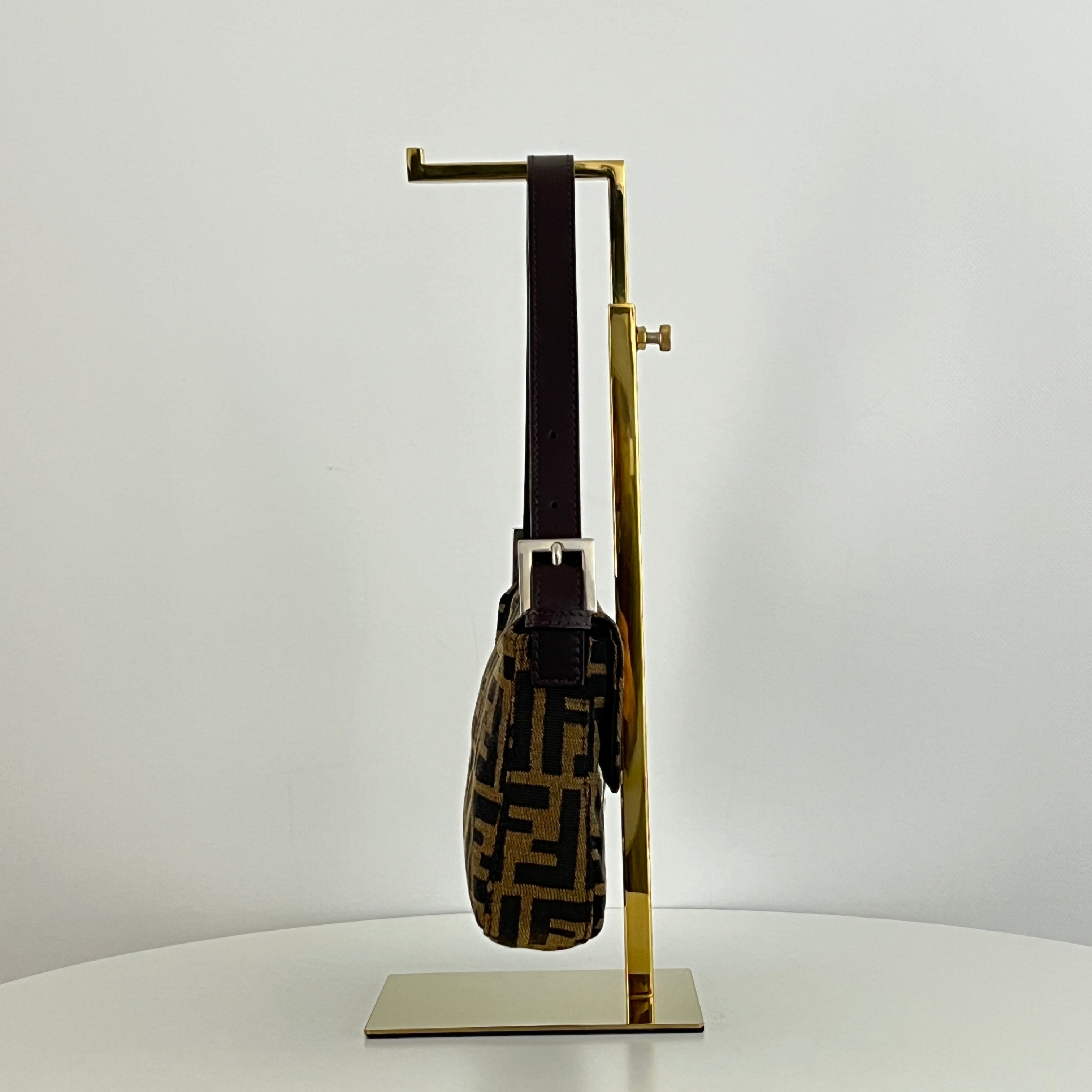 Sac à main FENDI Baguette toile et cuir marron