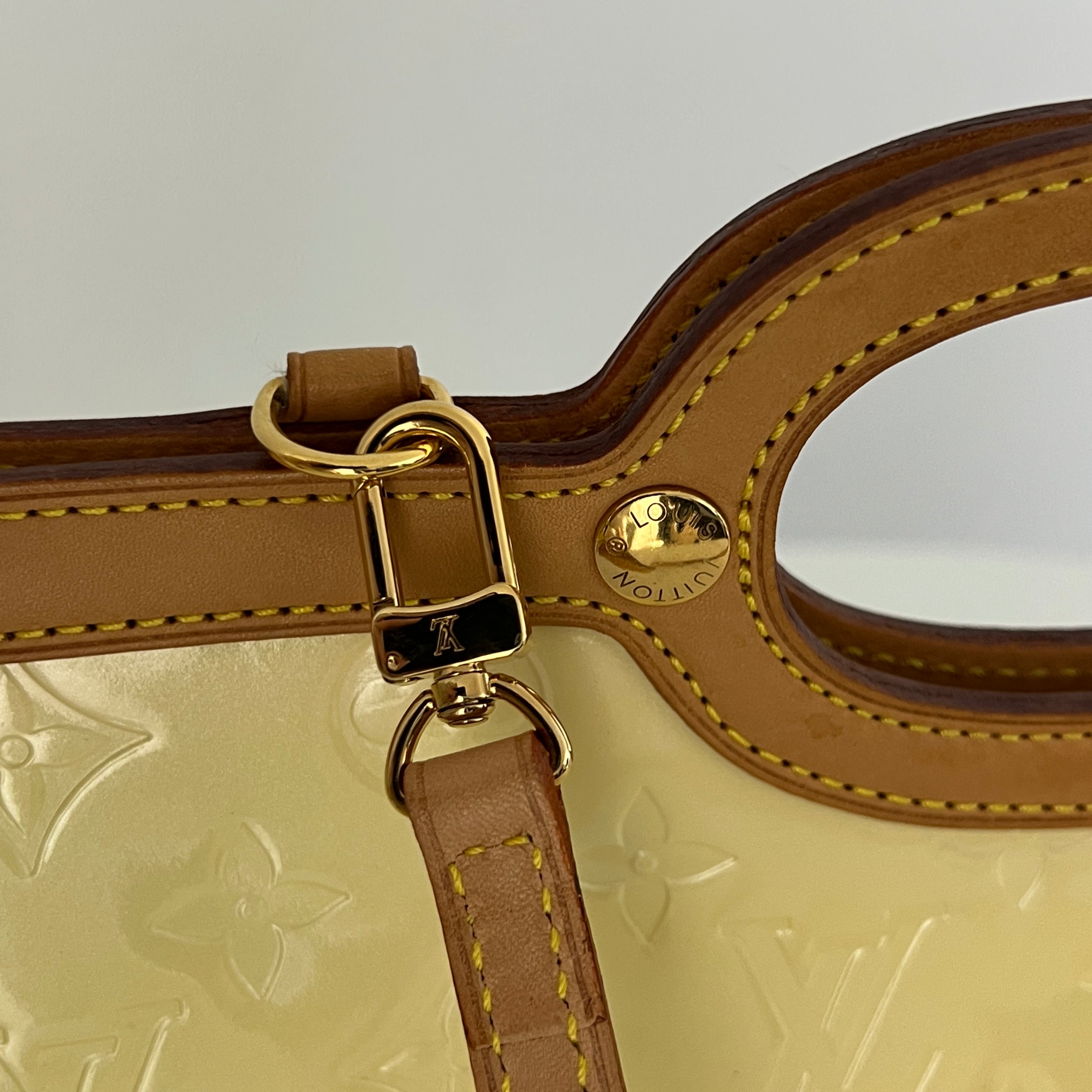Sac à main LOUIS VUITTON Roxbury cuir verni perle