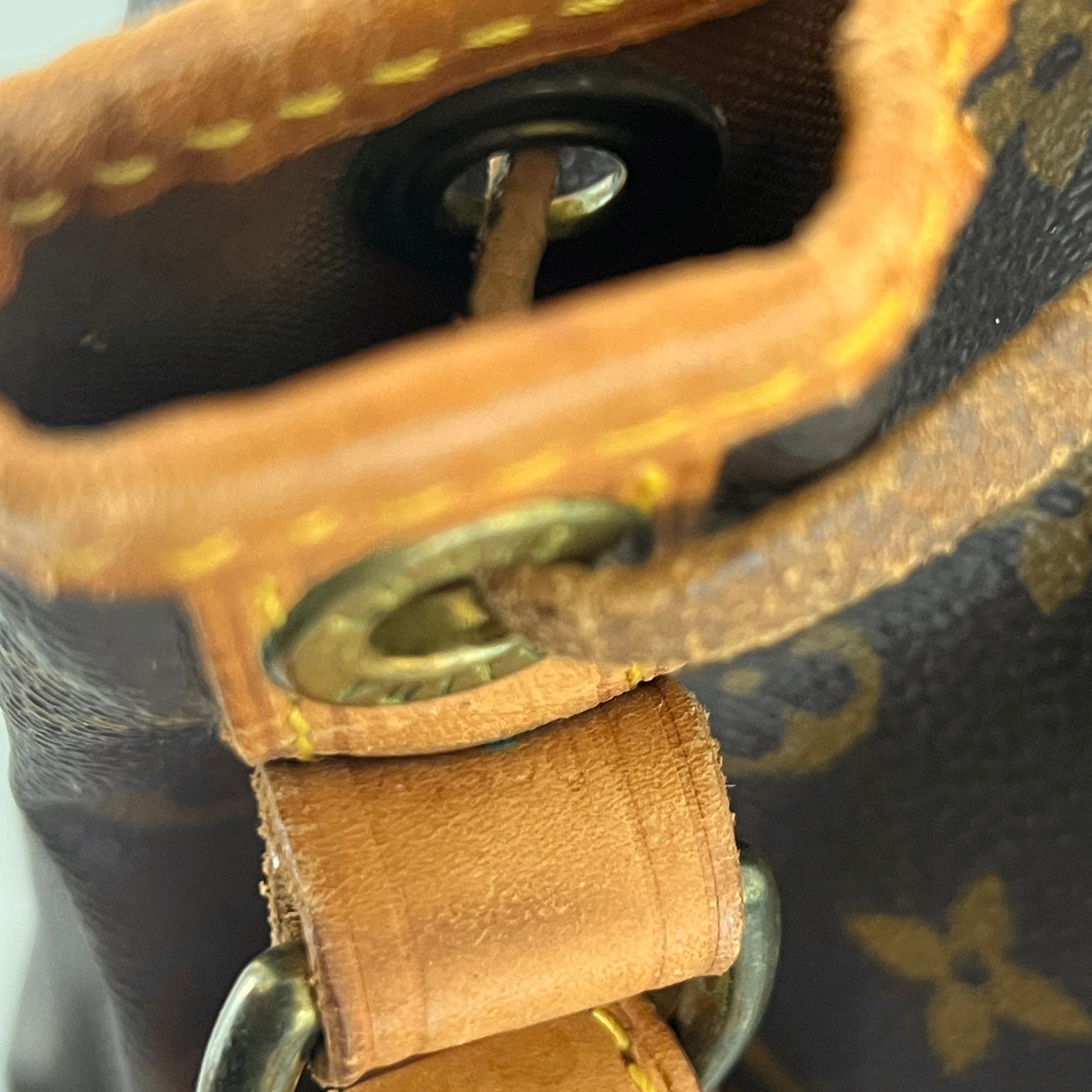 Sac à main LOUIS VUITTON Noé Petit toile et cuir marron