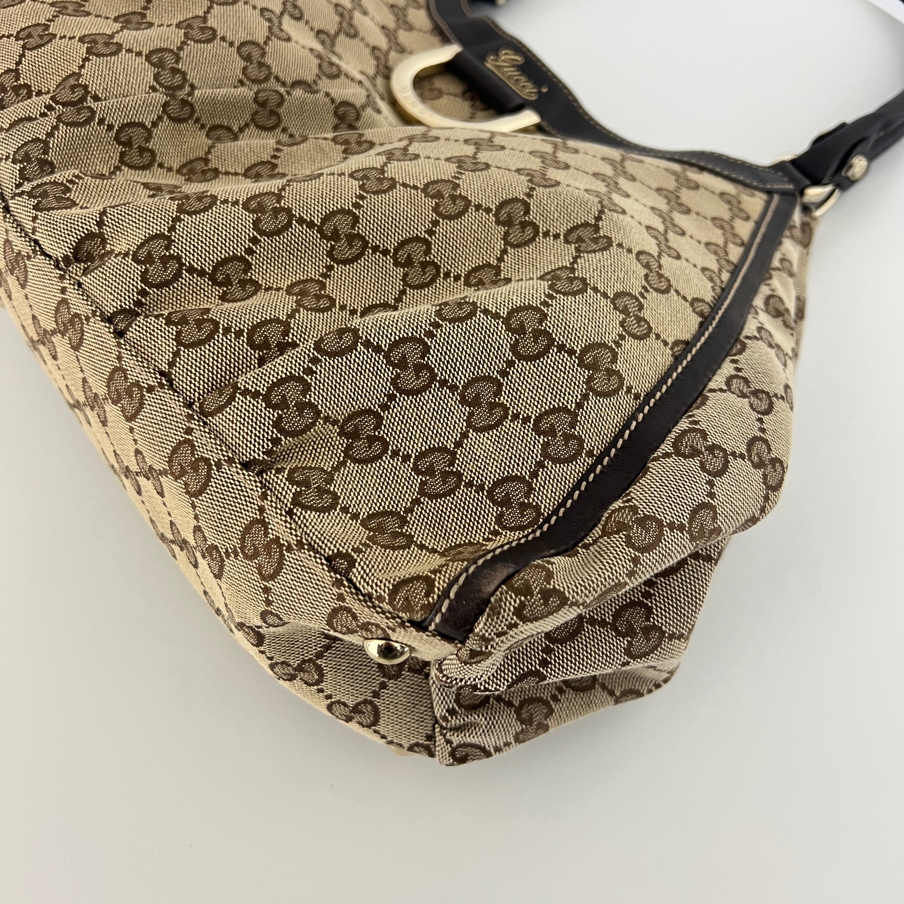 GUCCI Abbey Hobo handbag in brown canvas and leather