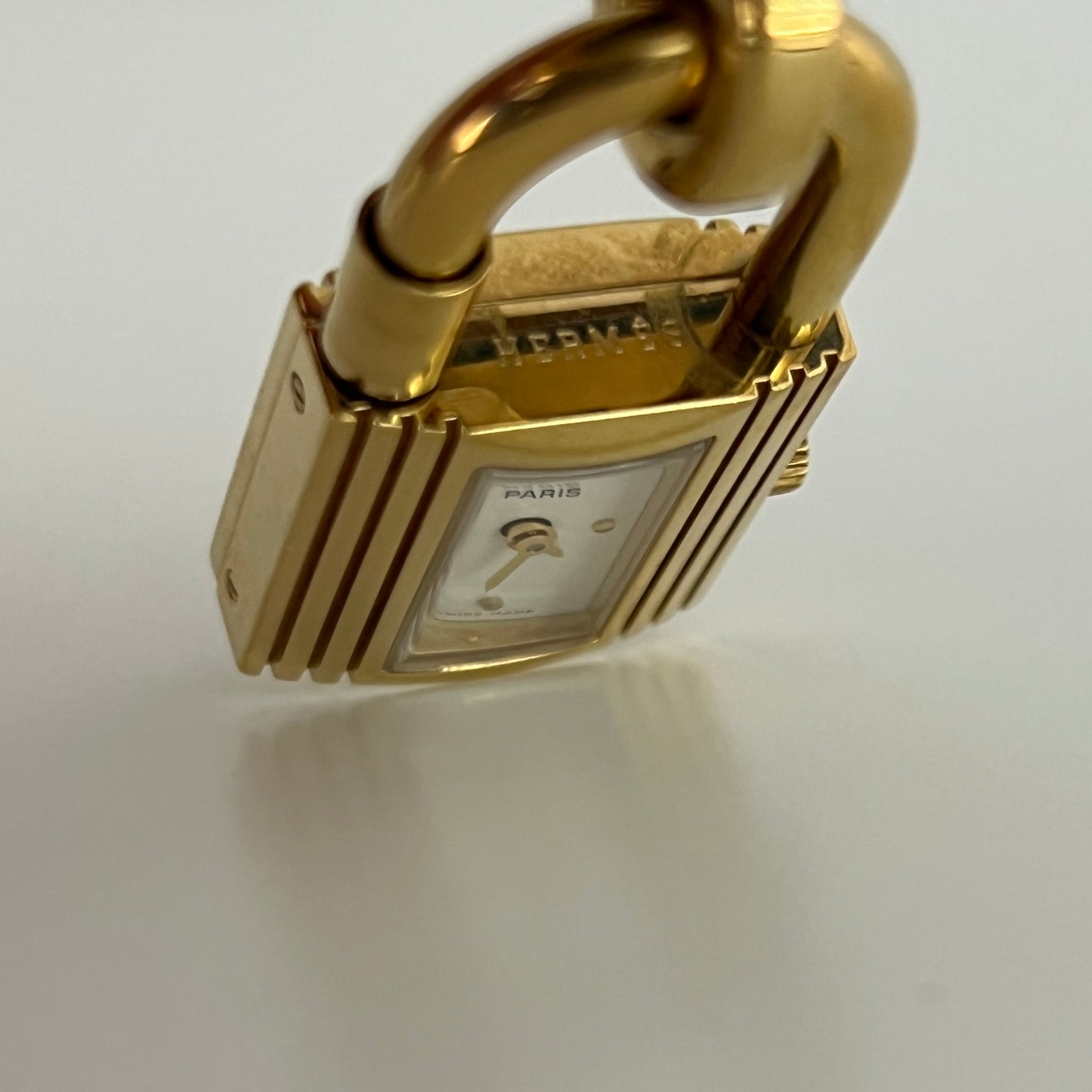 Montre HERMÈS Kelly plaquée or dorée