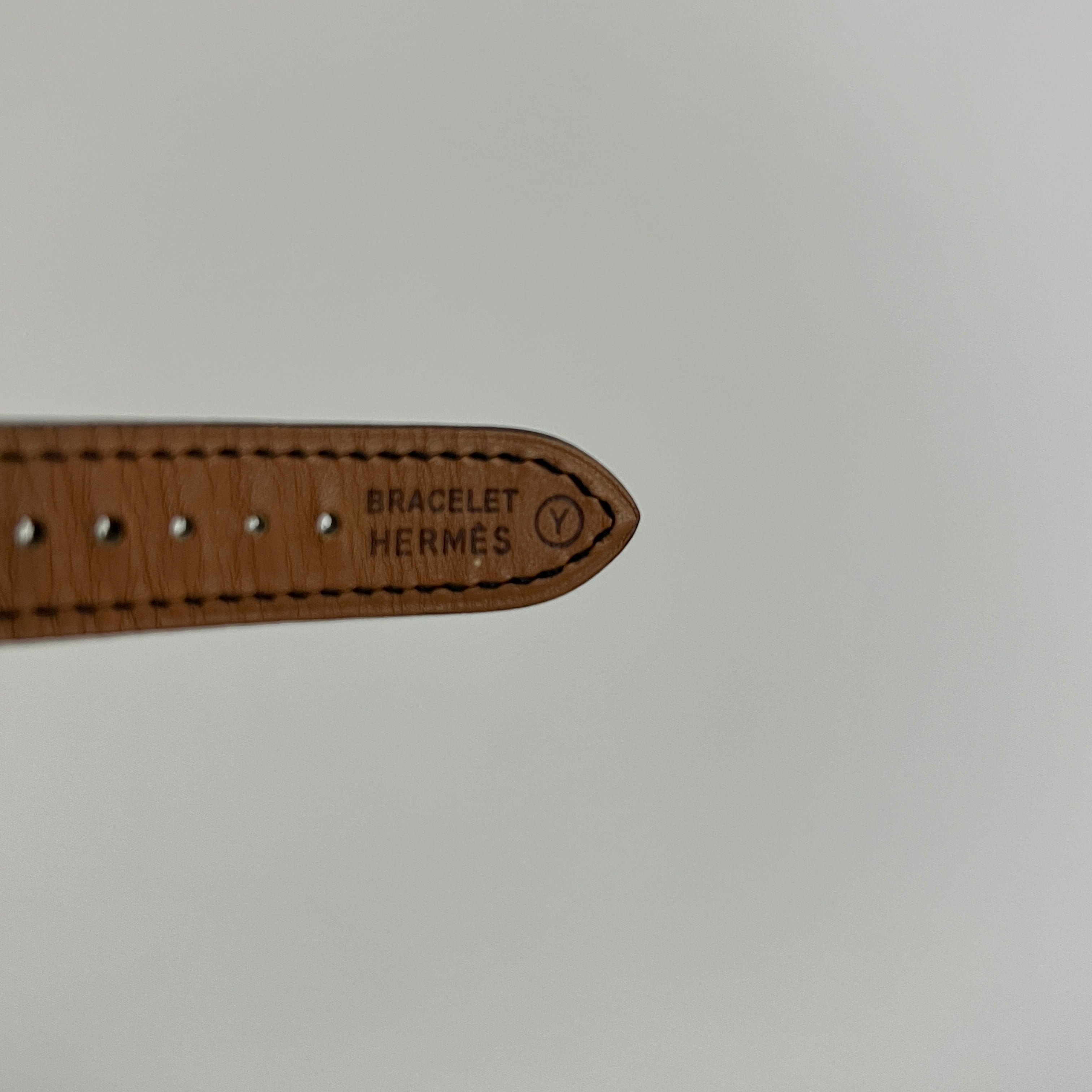 Montre HERMÈS Médor plaqué or doré