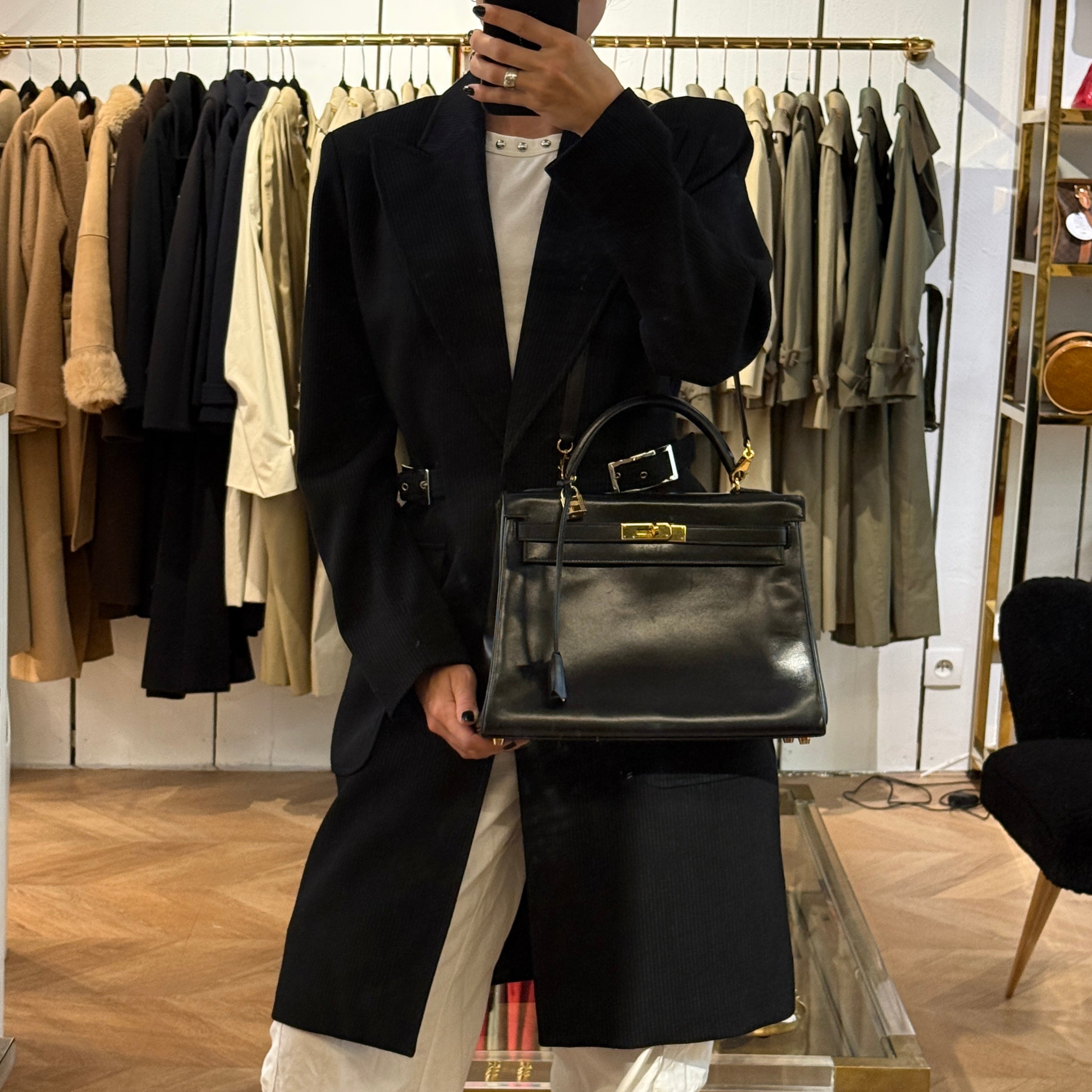 HERMÈS Kelly 32 black retourne box leather shoulder bag