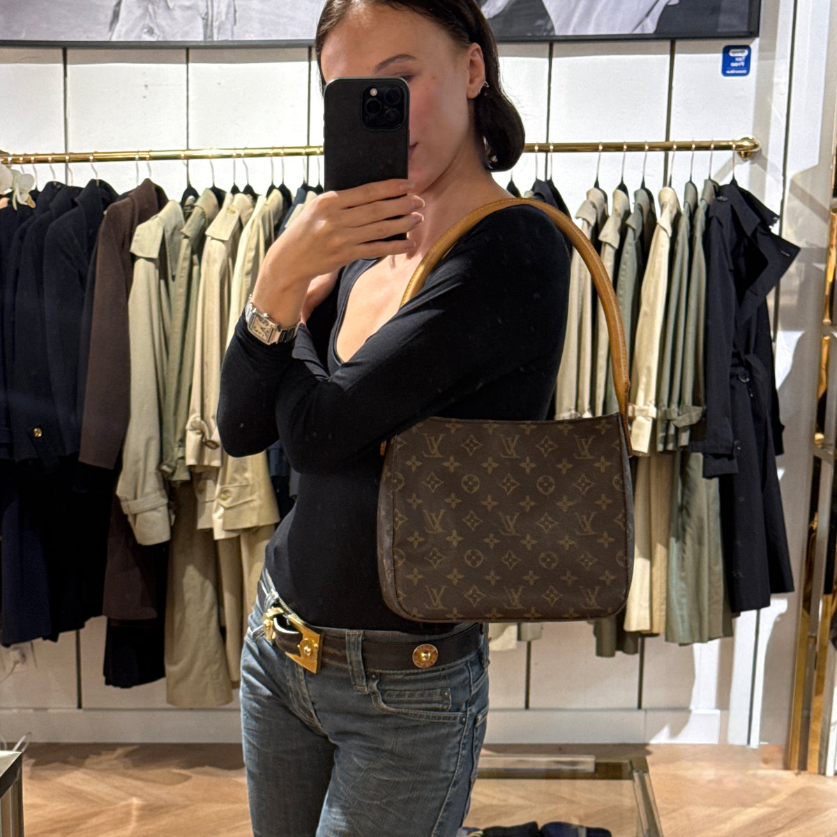 LOUIS VUITTON Looping MM Bag in brown vintage 2001 canvas and leather
