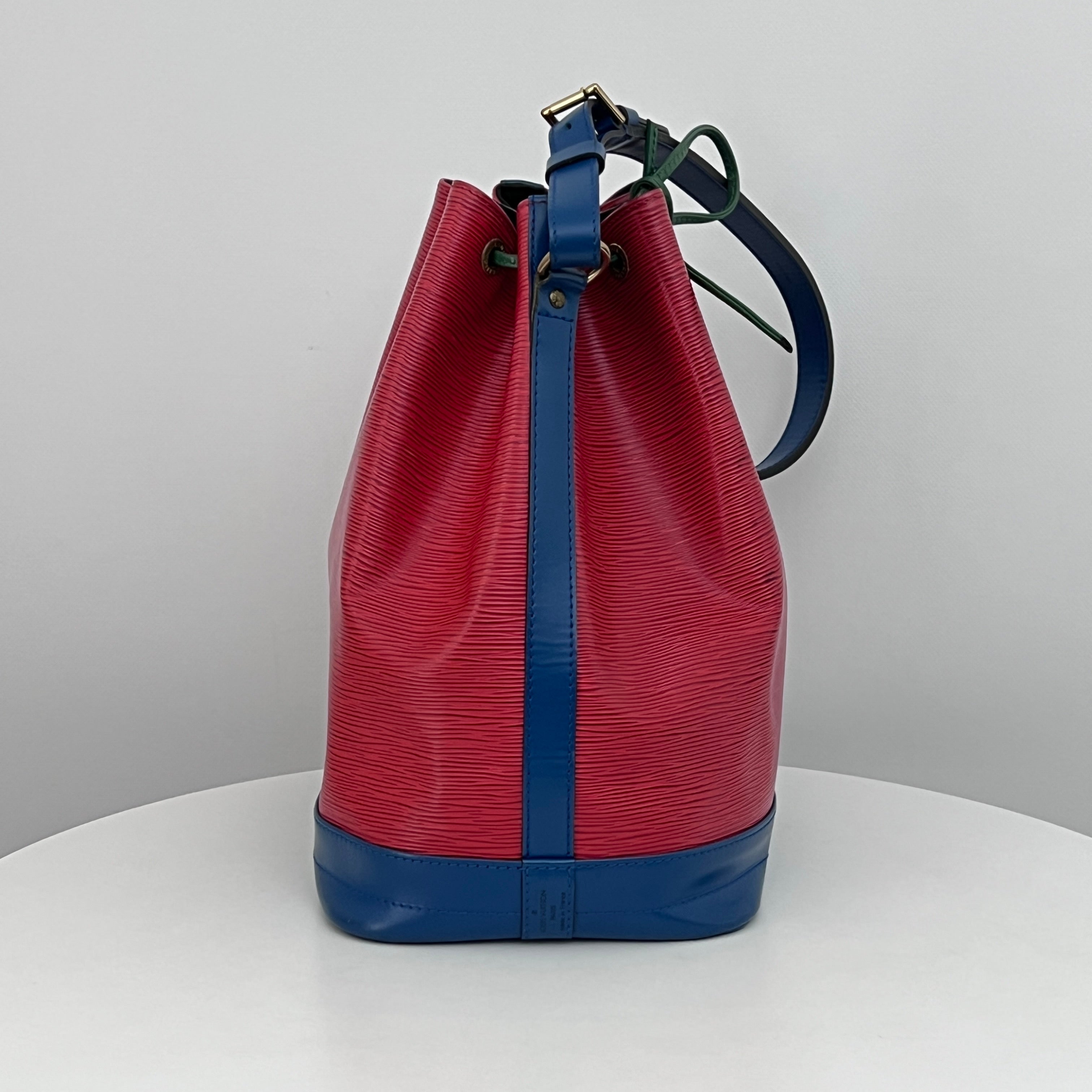 Sac LOUIS VUITTON Noé Grand cuir épi tricolore