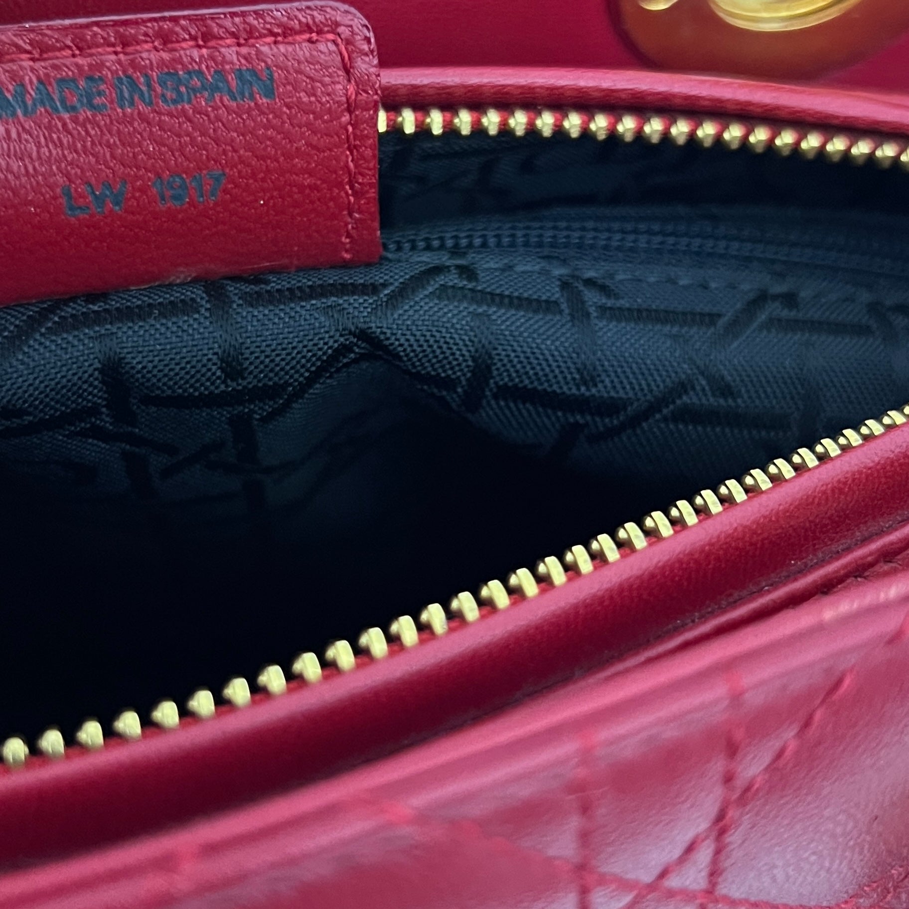 DIOR Lady Dior Medium shoulder bag red lambskin