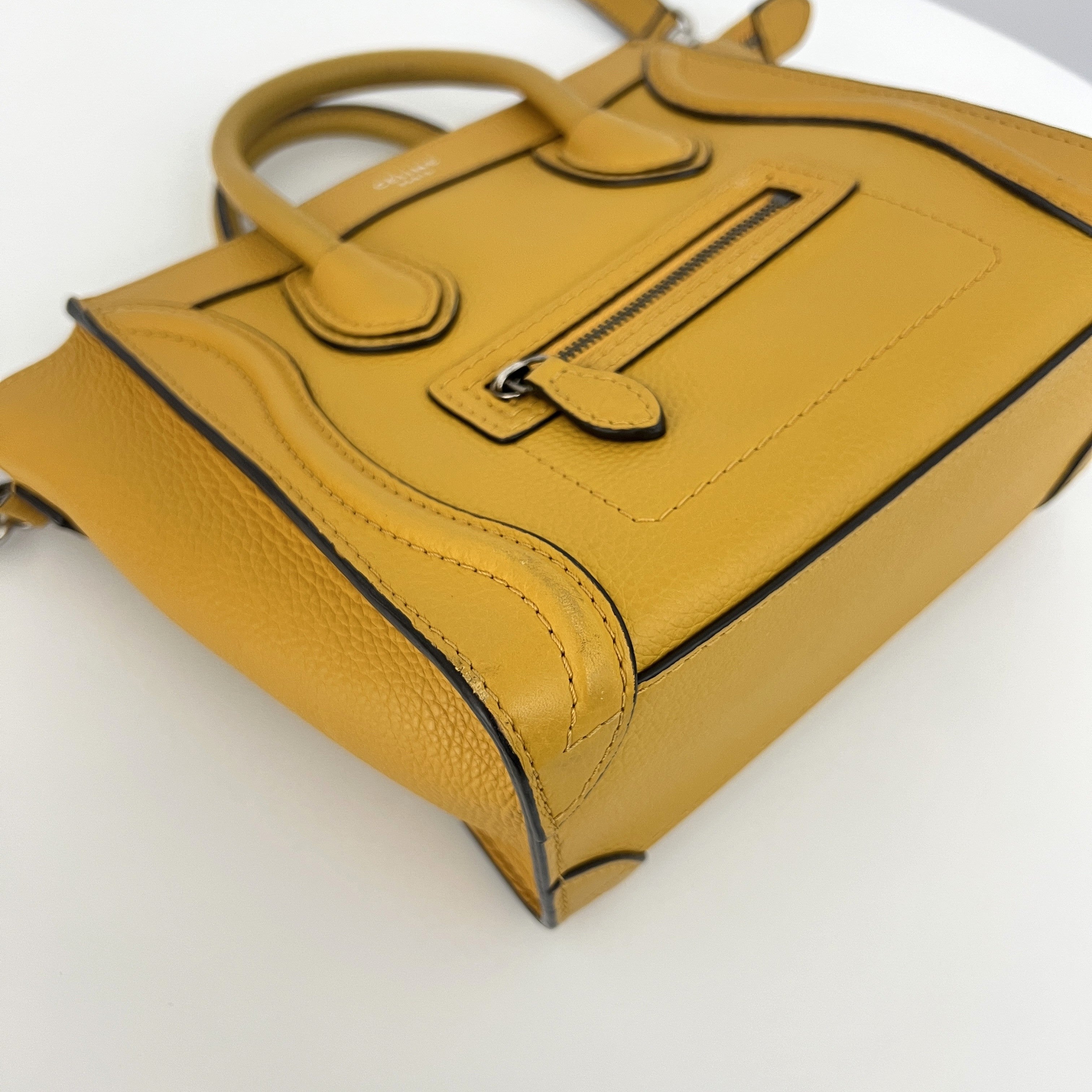 Sac à bandoulière CELINE Nano Luggage cuir jaune
