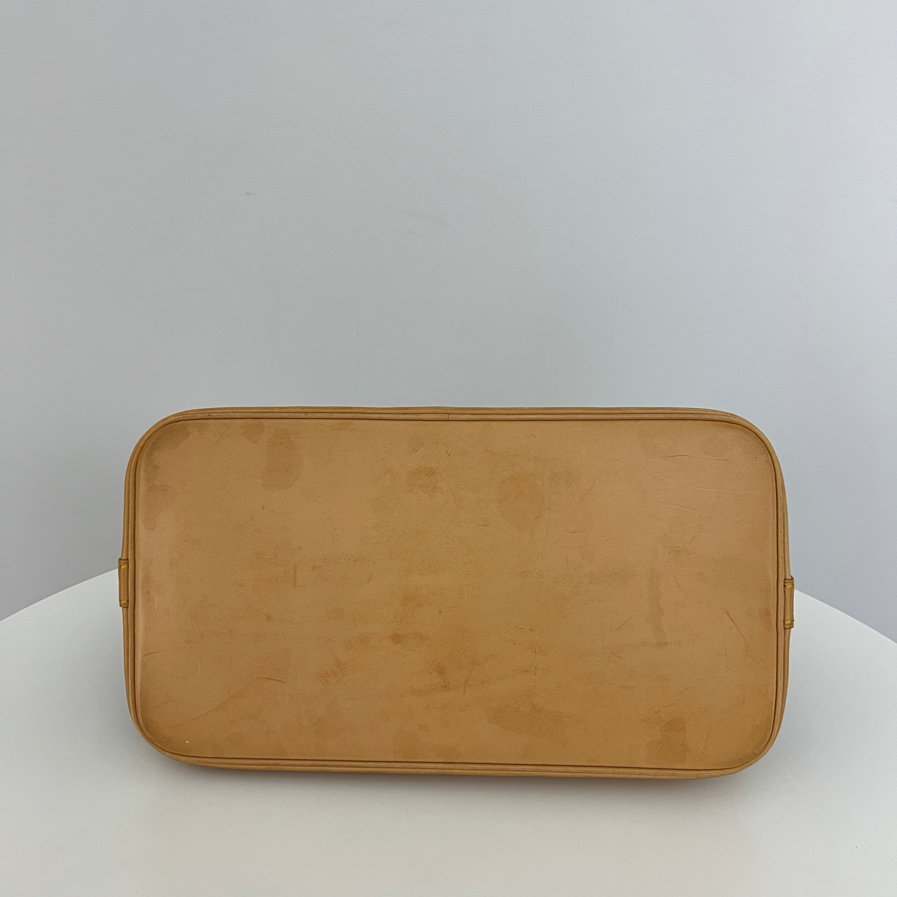 LOUIS VUITTON Alma PM handbag in brown canvas and leather
