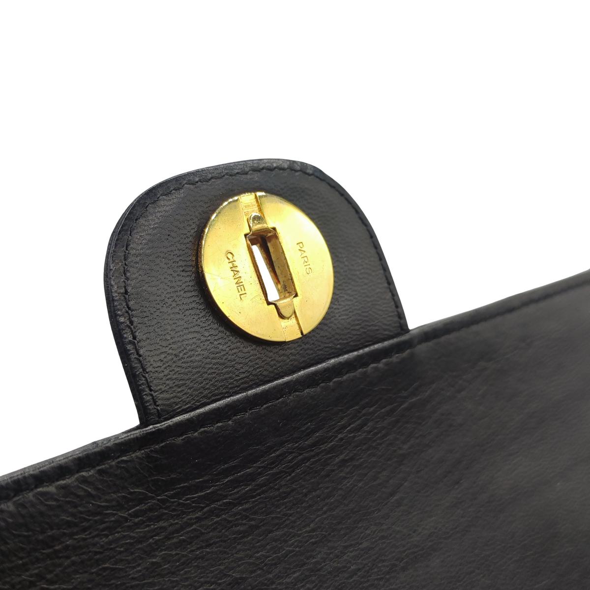 CHANEL Timeless 26 leather handbag Black