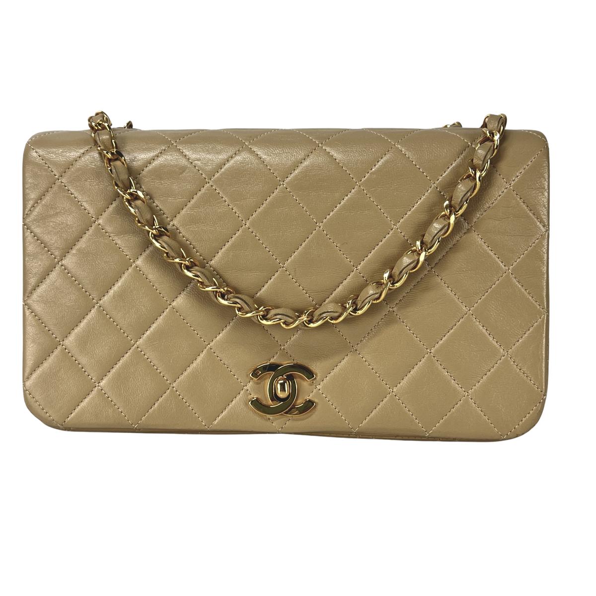 Sac à main CHANEL Timeless classique matelassé single flap cuir beige