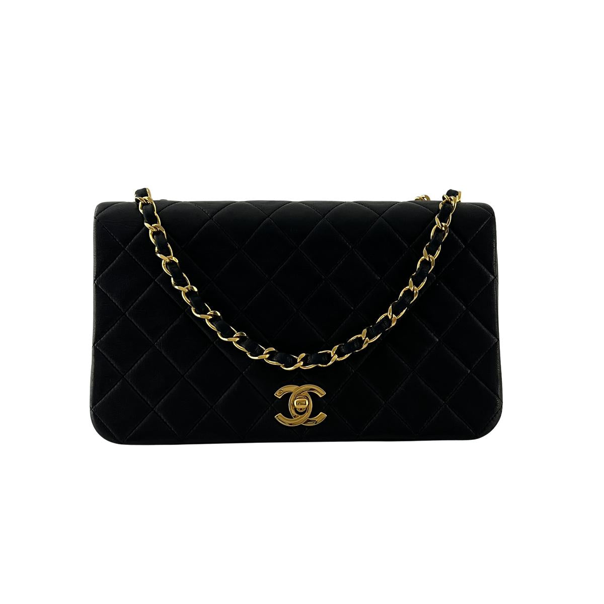 Sac à main CHANEL Timeless classique matelassé single flap cuir noir