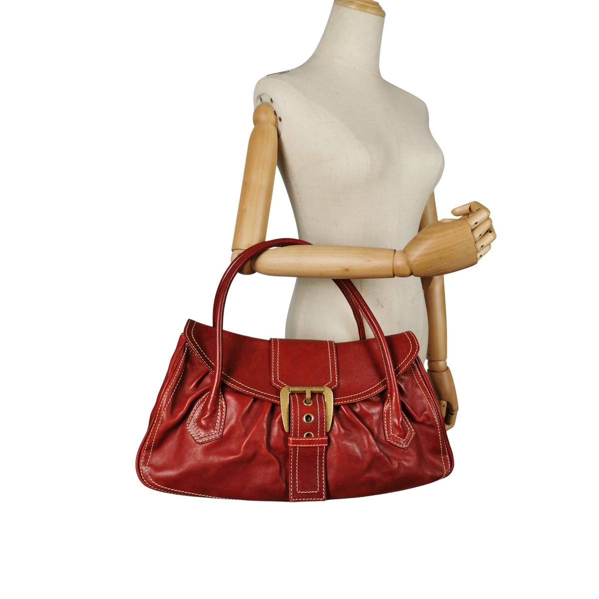 Sac à main CELINE Chouquette cuir Rouge