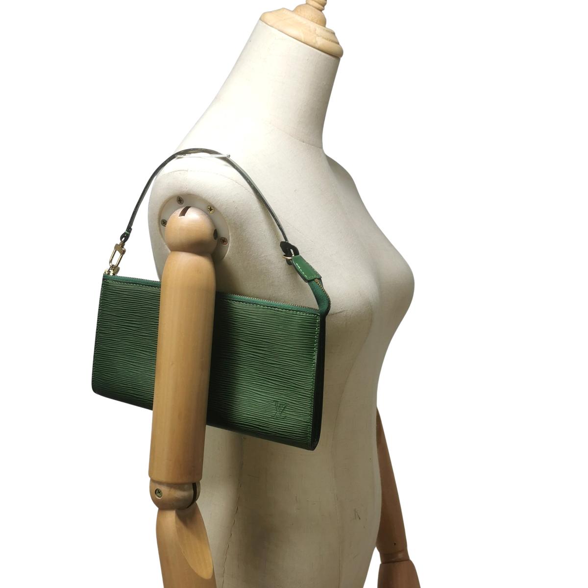 Sac à main LOUIS VUITTON Accessory cuir Vert