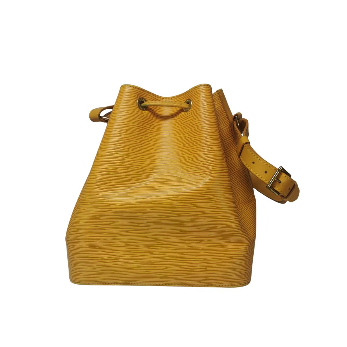 LOUIS VUITTON Noé leather bucket bag Yellow