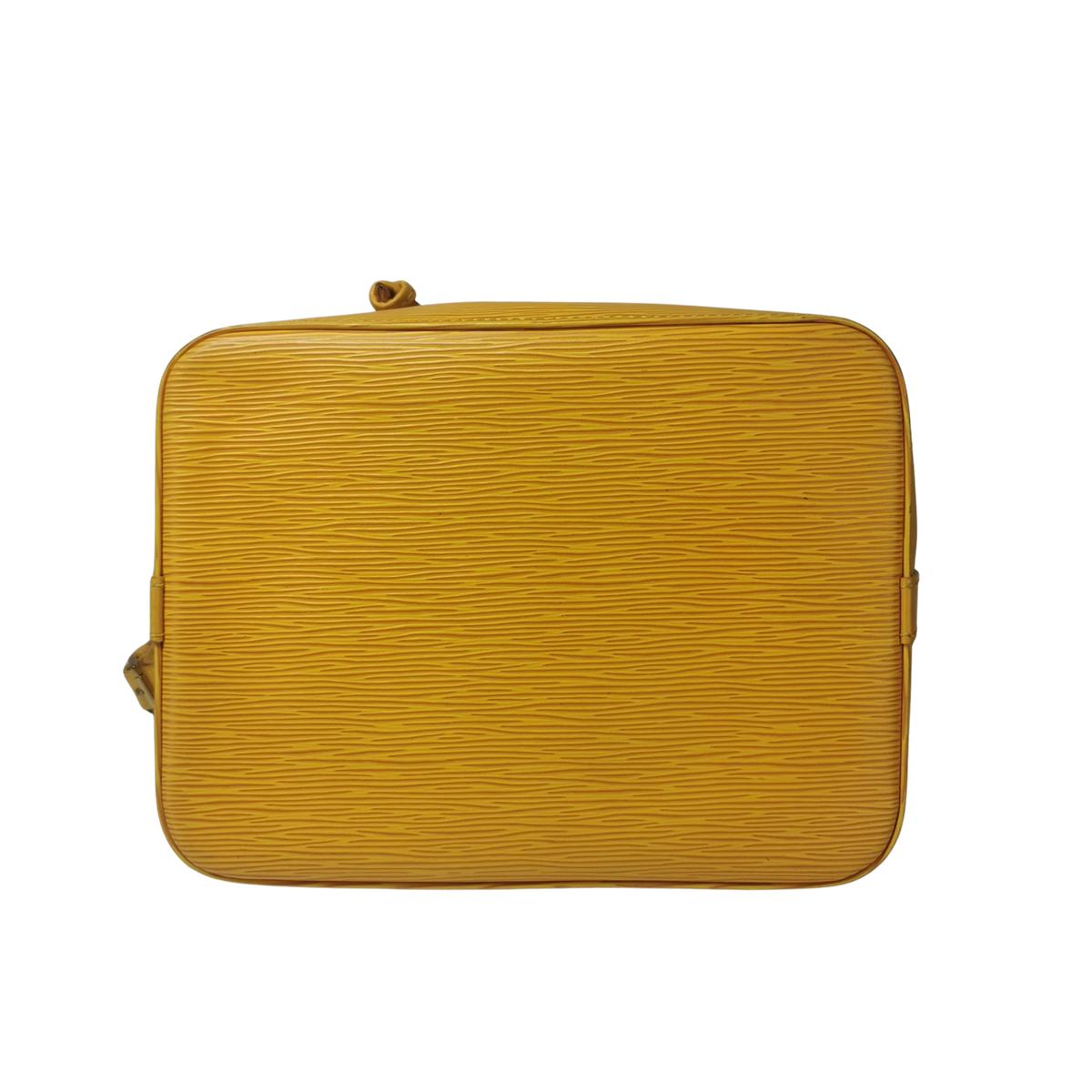 LOUIS VUITTON Noé leather bucket bag Yellow