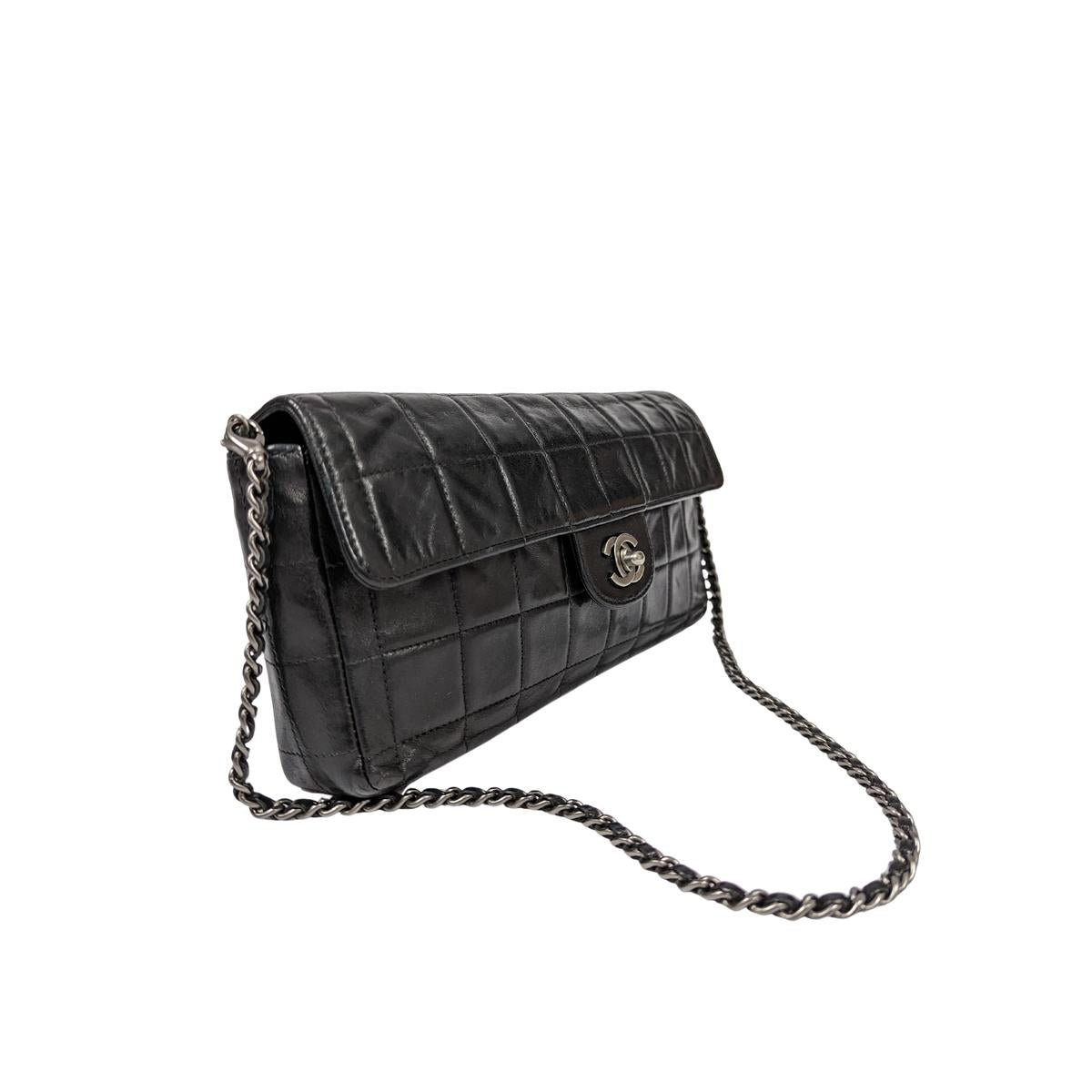 CHANEL East West Chocolate Bar Leather Handbag Black