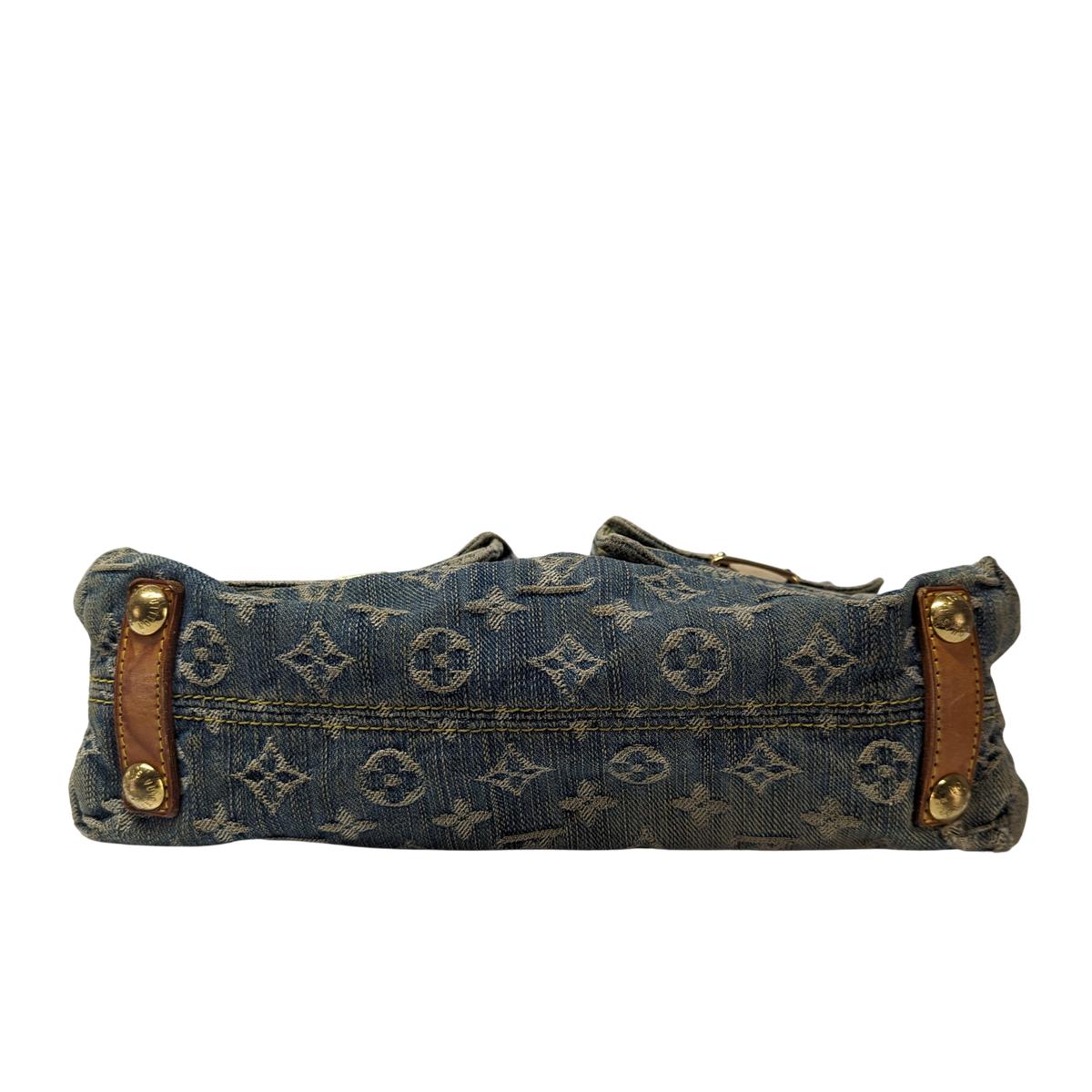 LOUIS VUITTON Baggy denim Blue handbag