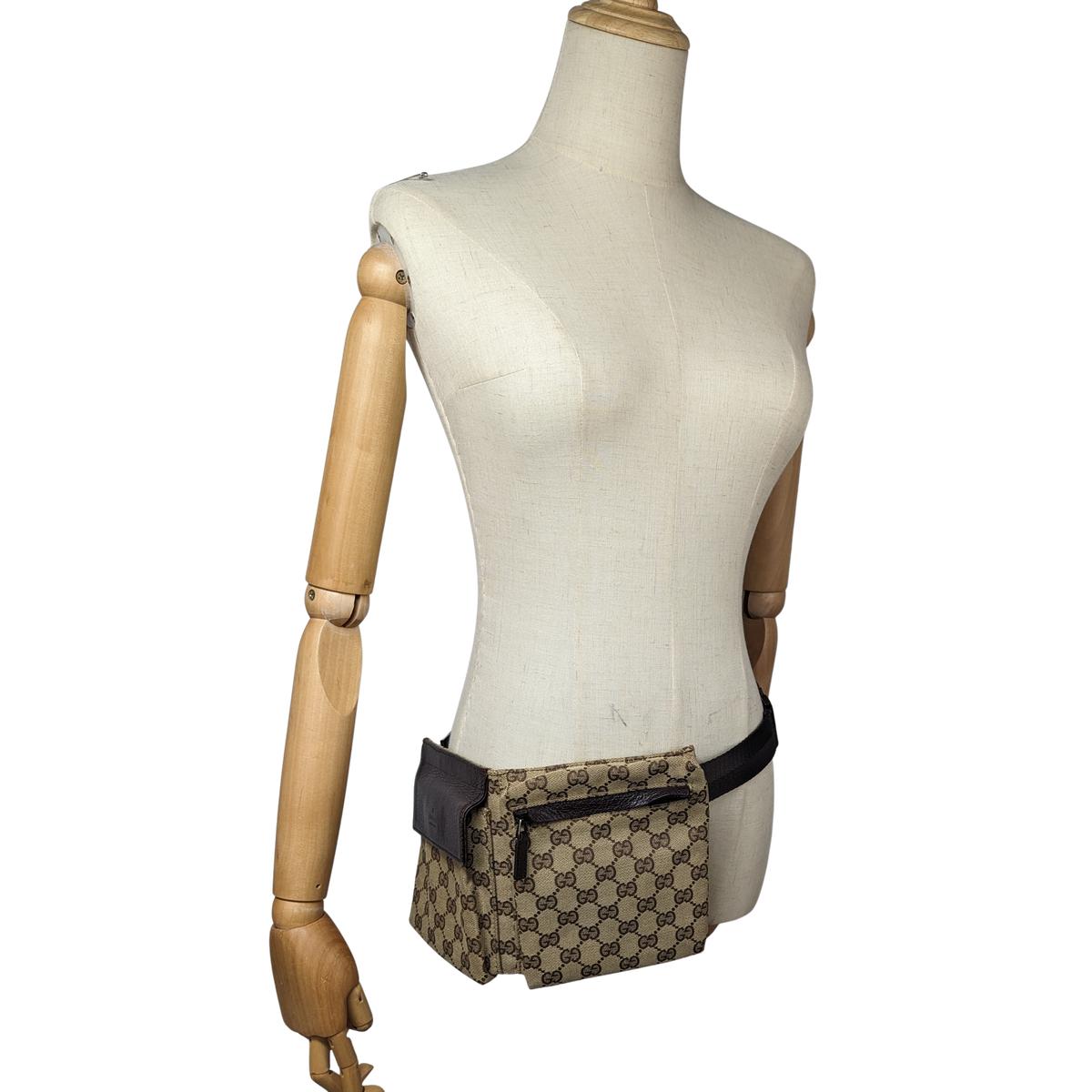 Sac ceinture GUCCI GG toile et cuir Marron