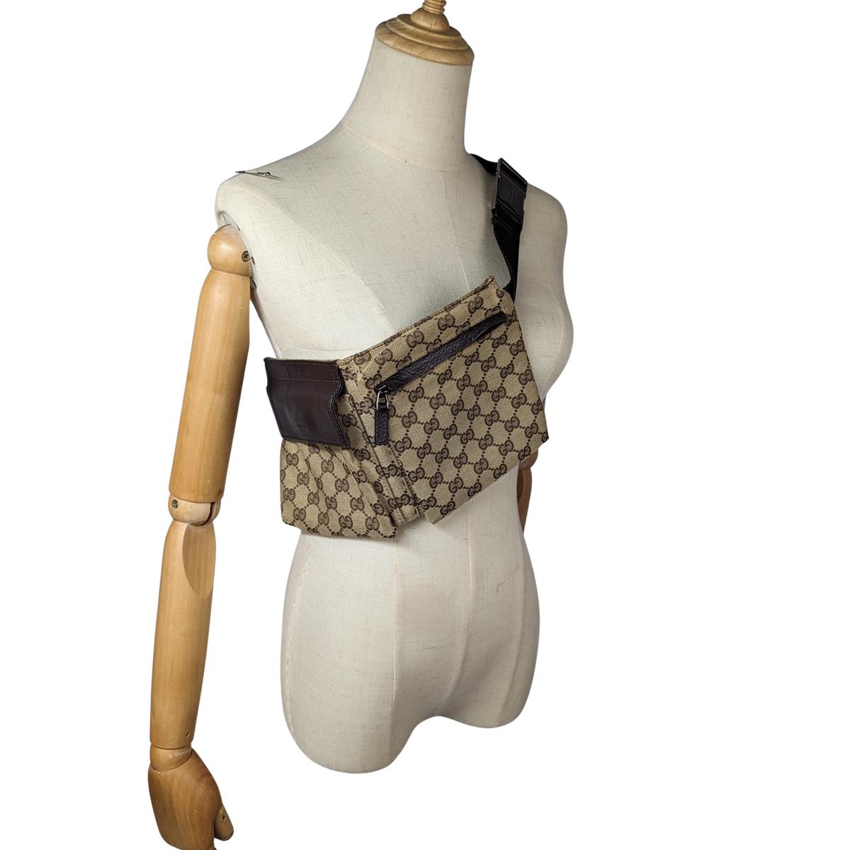 Sac ceinture GUCCI GG toile et cuir Marron