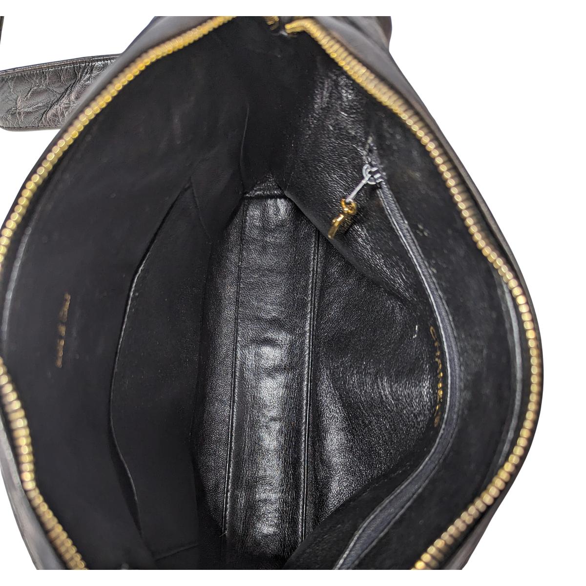 CHANEL Camera leather handbag Black