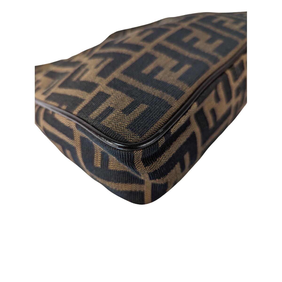 Sac à main FENDI Hobo Zucca toile et cuir Marron