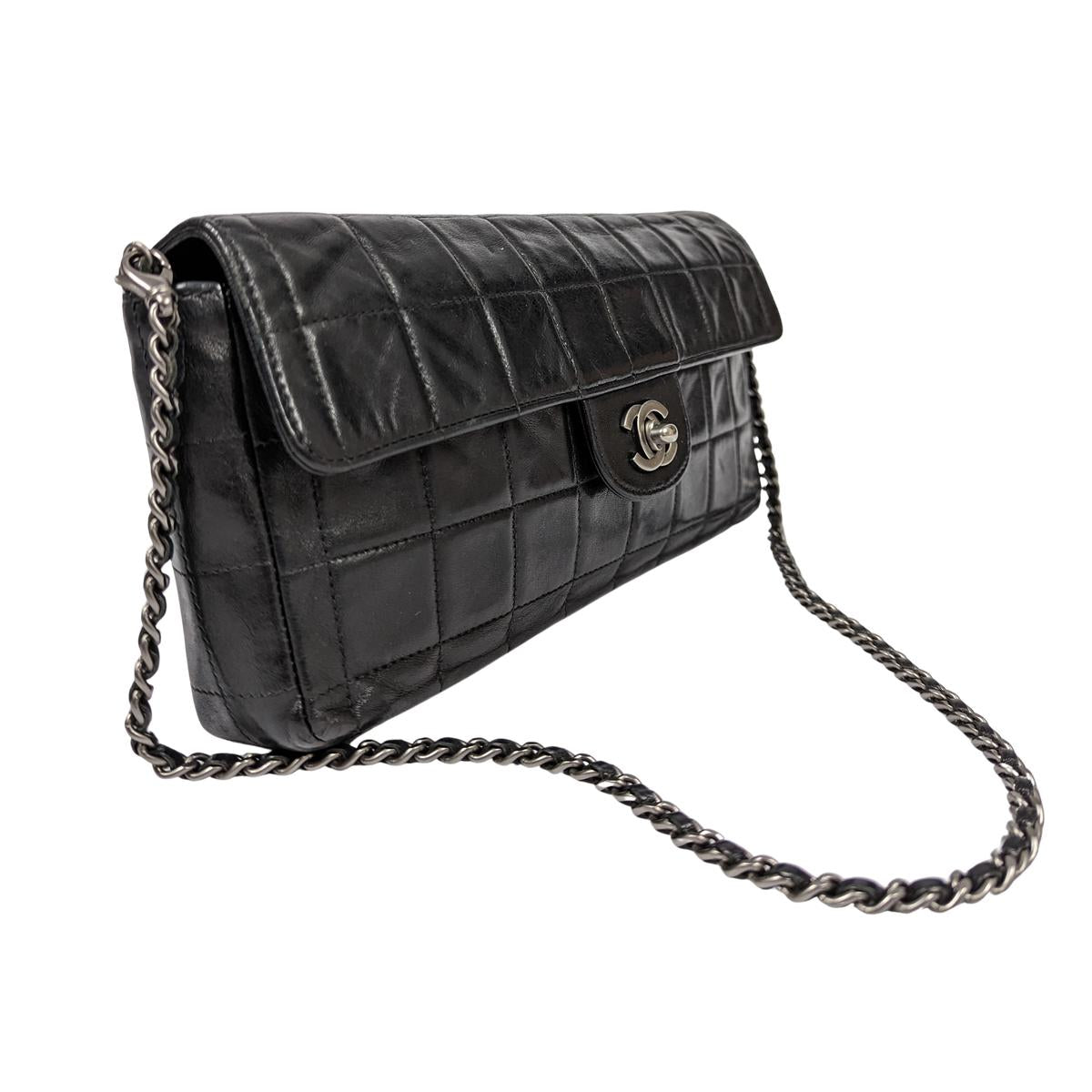 CHANEL East West Chocolate Bar Leather Handbag Black