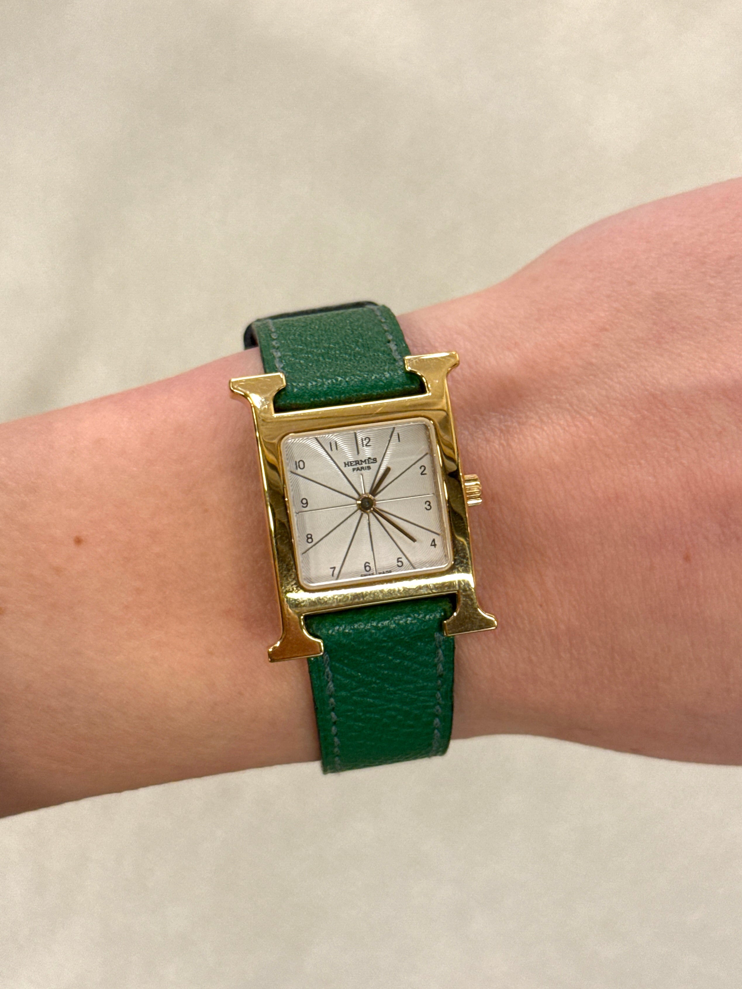 Montre HERMÈS Heure H plaqué or dorée