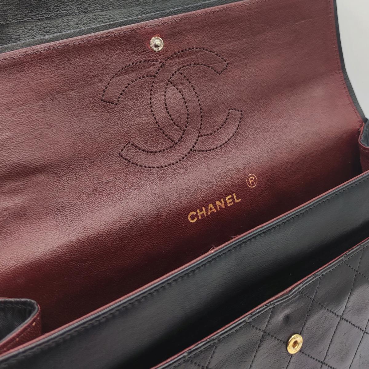 CHANEL Timeless 26 leather handbag Black