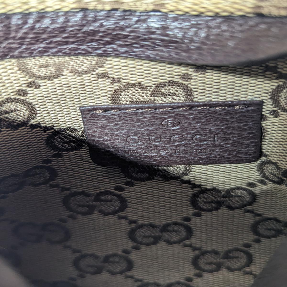 Sac ceinture GUCCI GG toile et cuir Marron