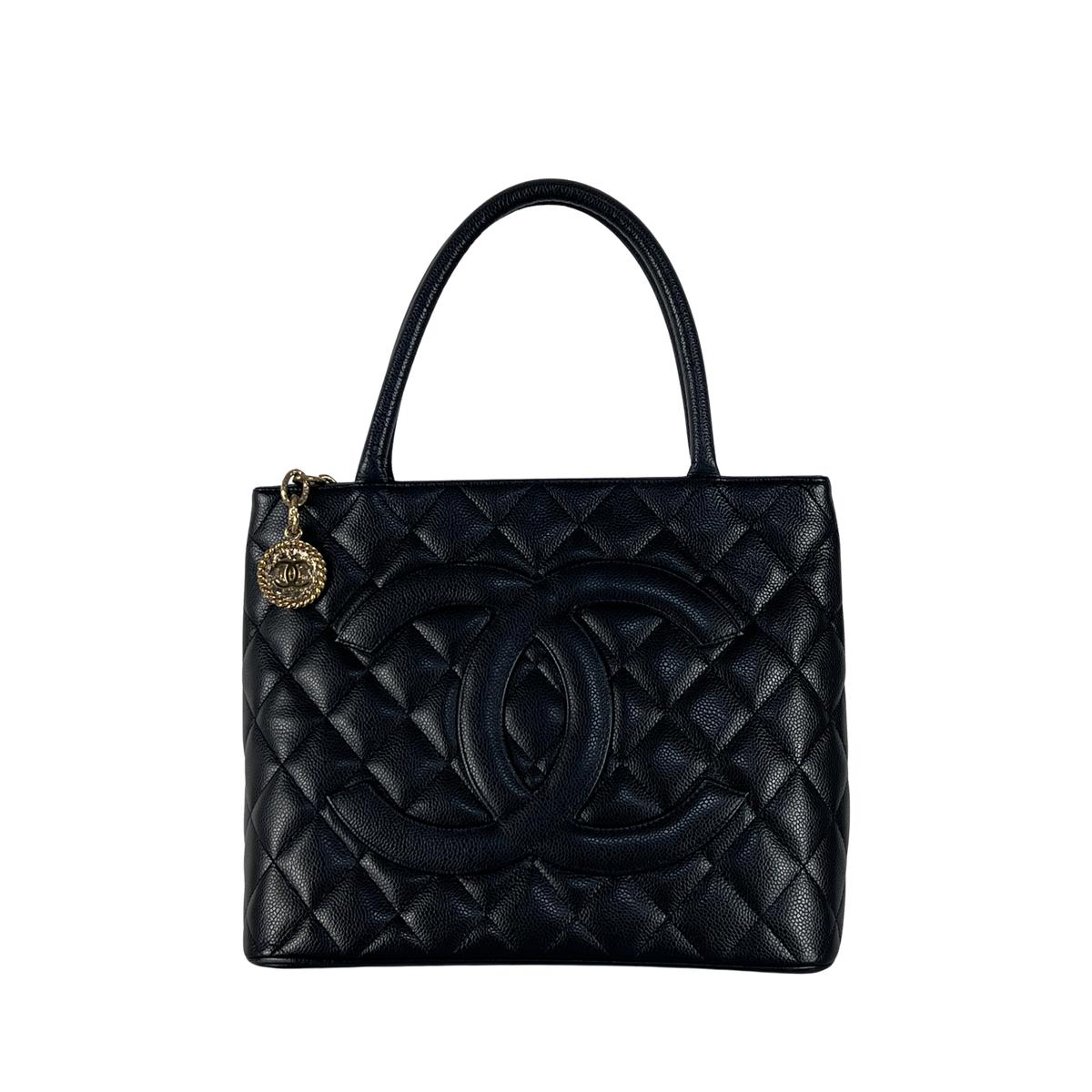 Sac à main CHANEL Médaillon cuir noir