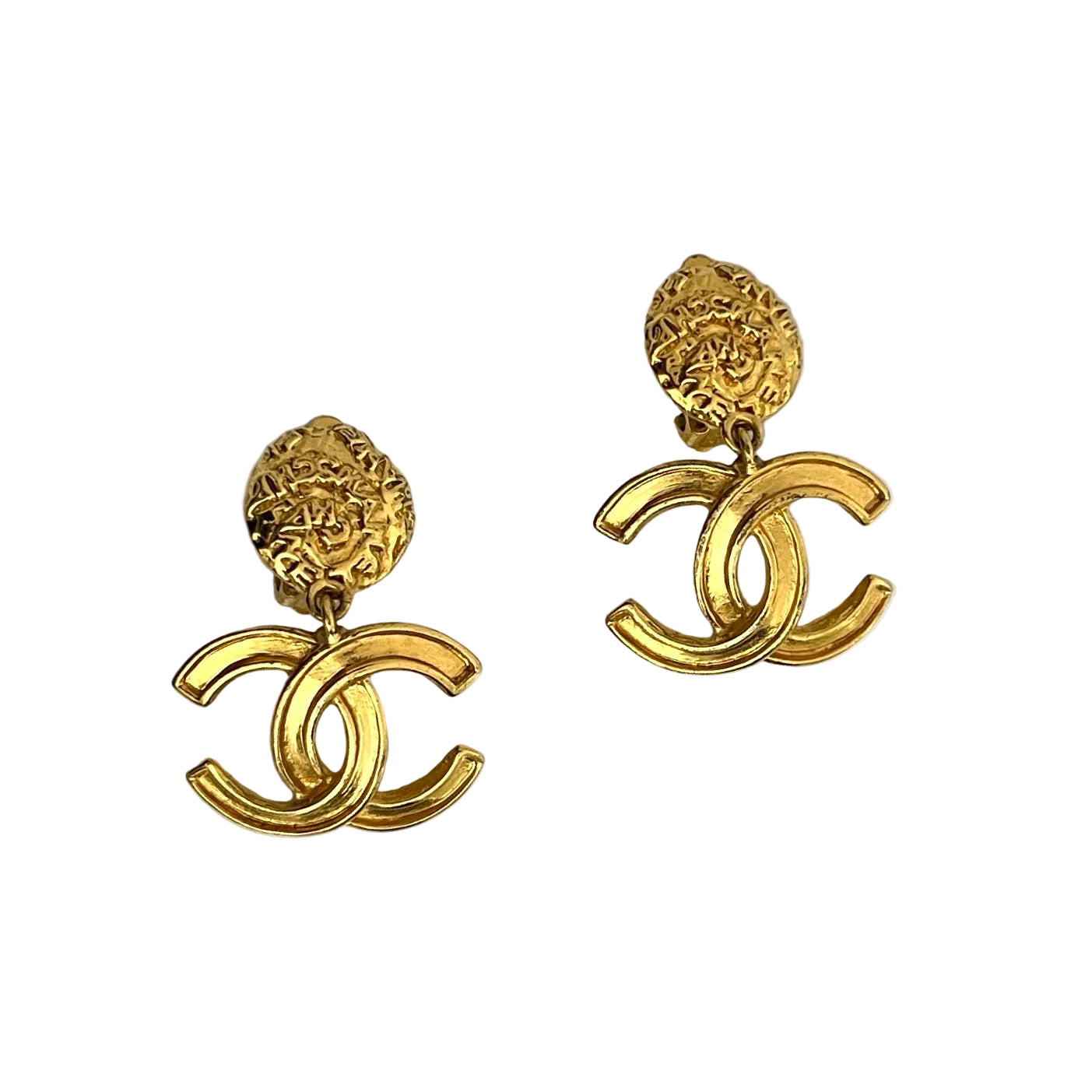 Boucles d'oreilles CHANEL CC Clip On