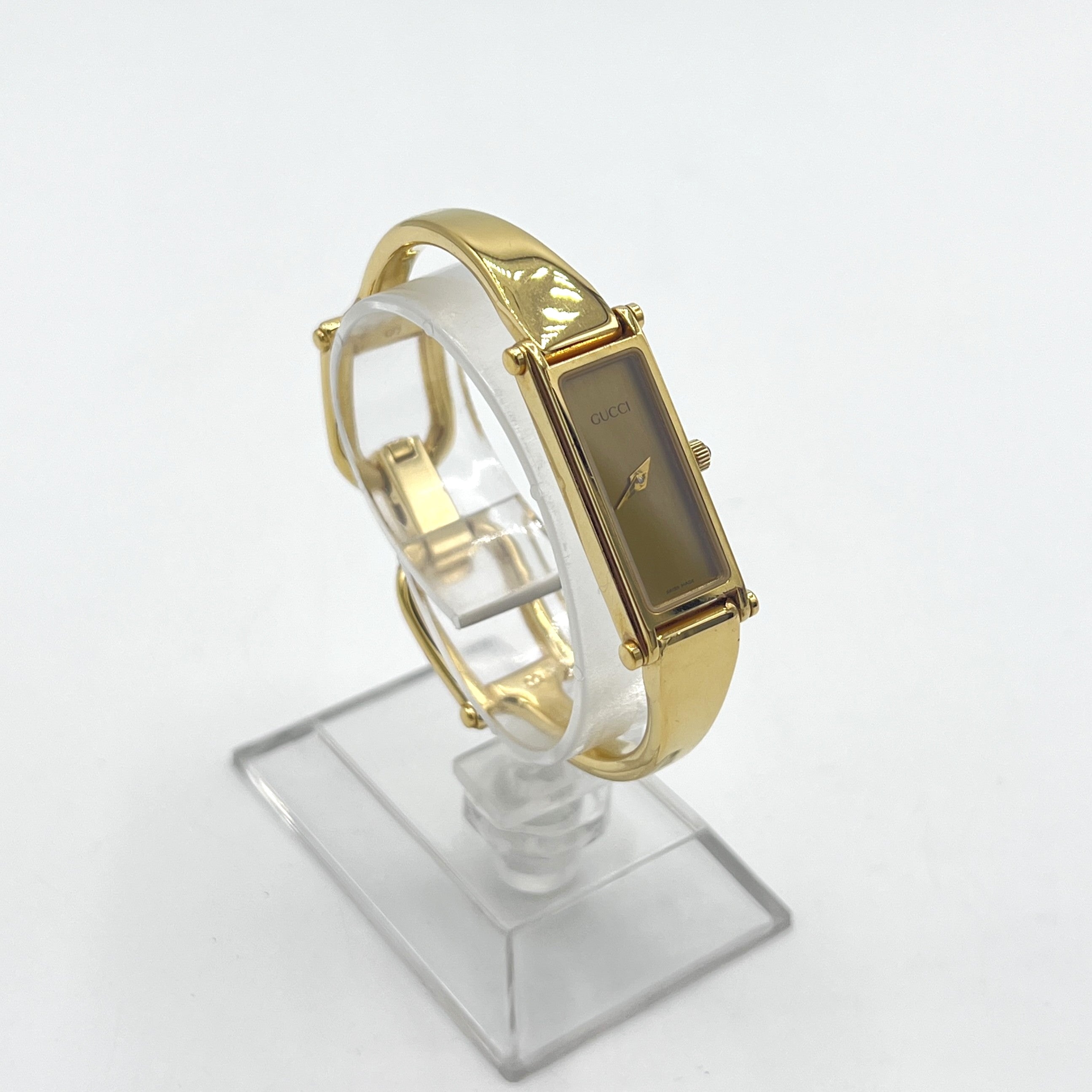 Montre GUCCI 1500 plaqué or Doré