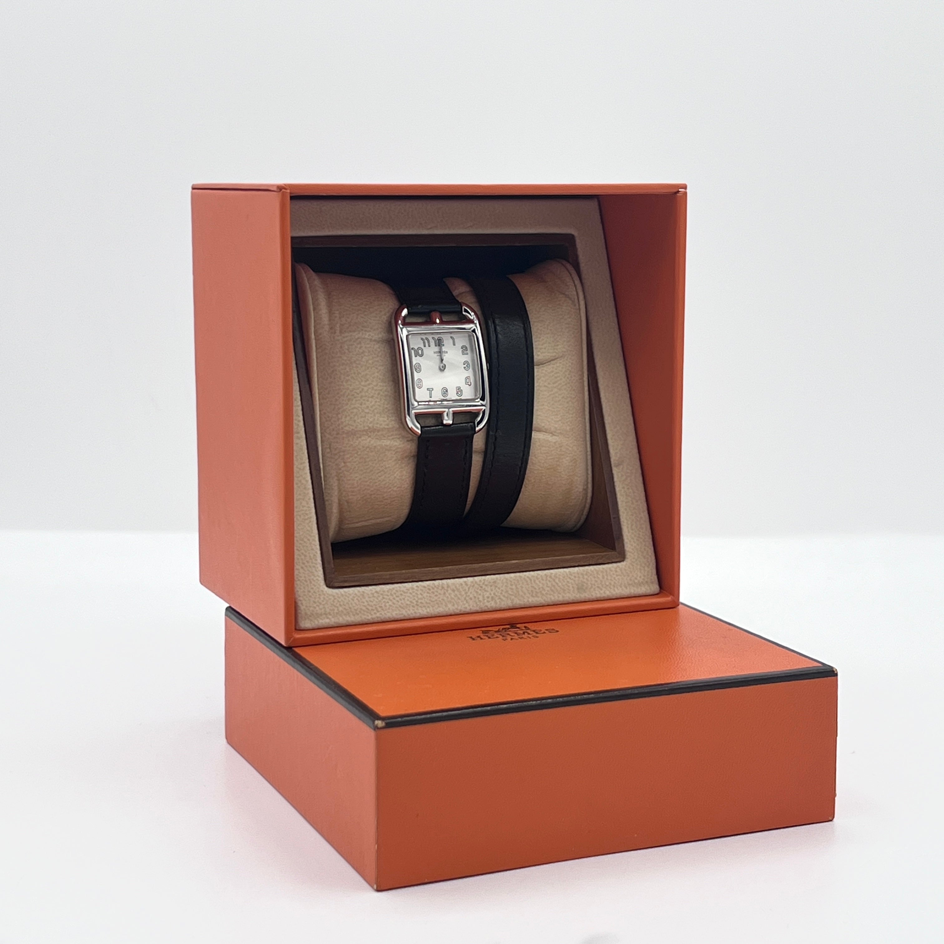 Montre HERMES Cape Cod acier argenté