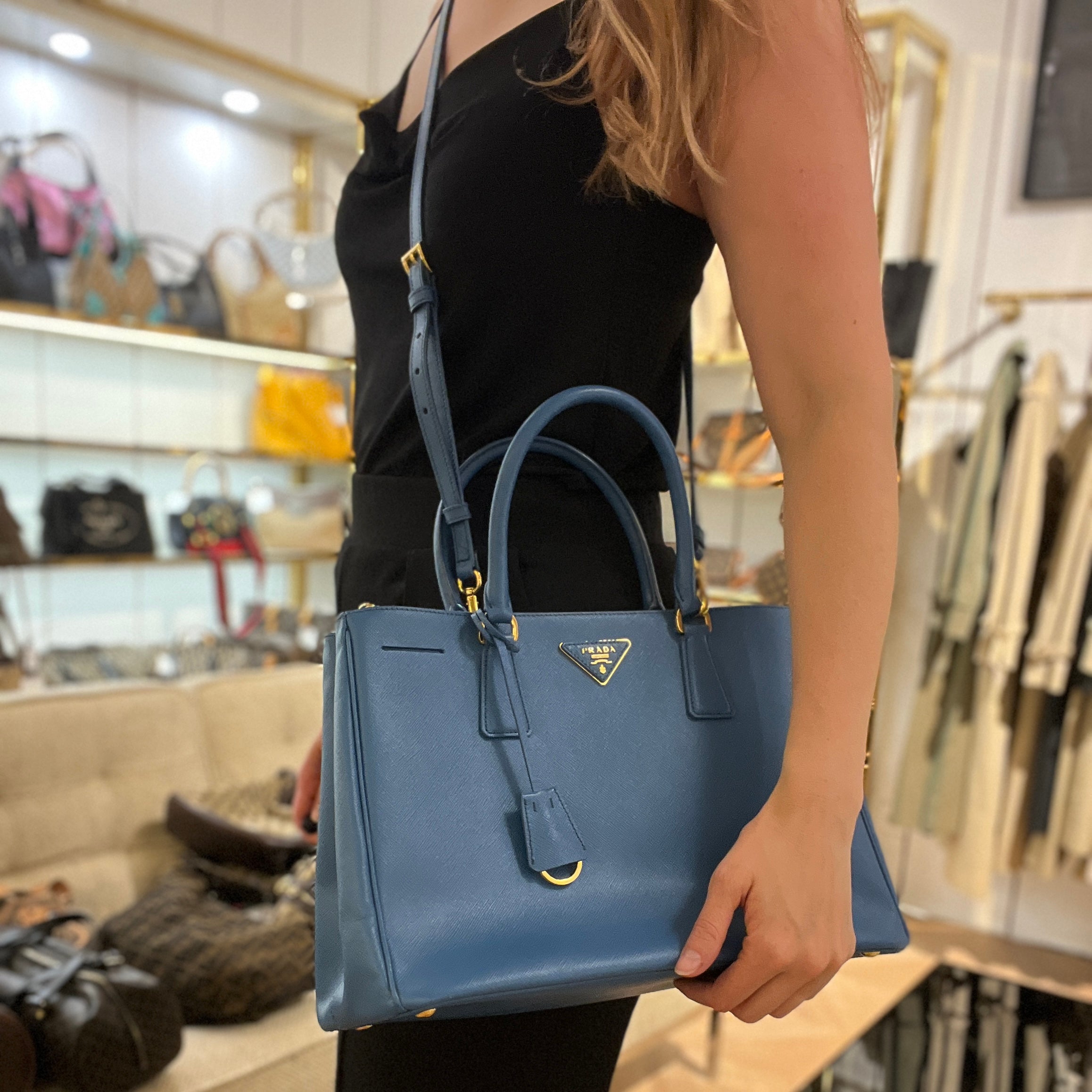 Sac à main PRADA Galleria cuir  bleu