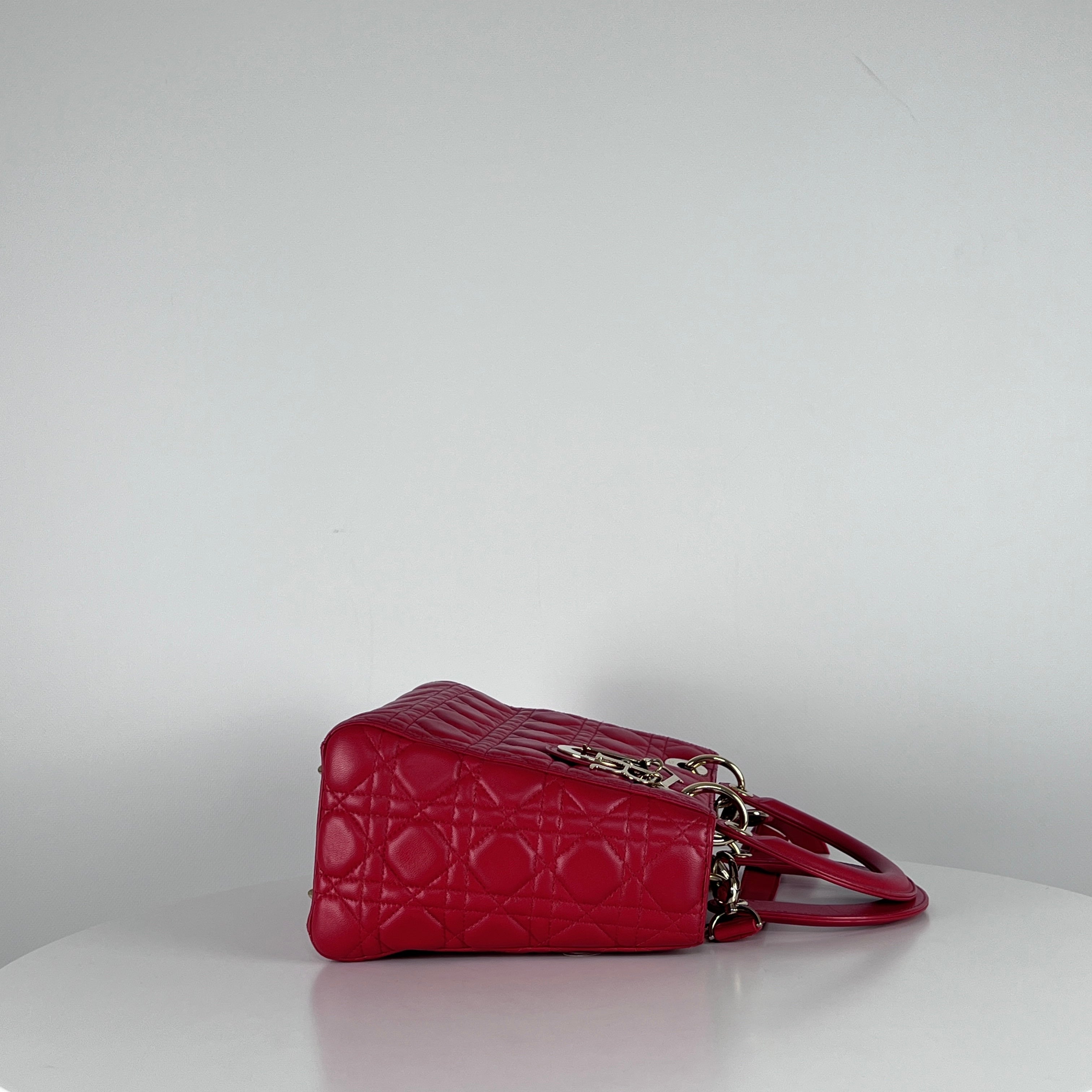 Sac à main DIOR Lady Dior cuir rouge