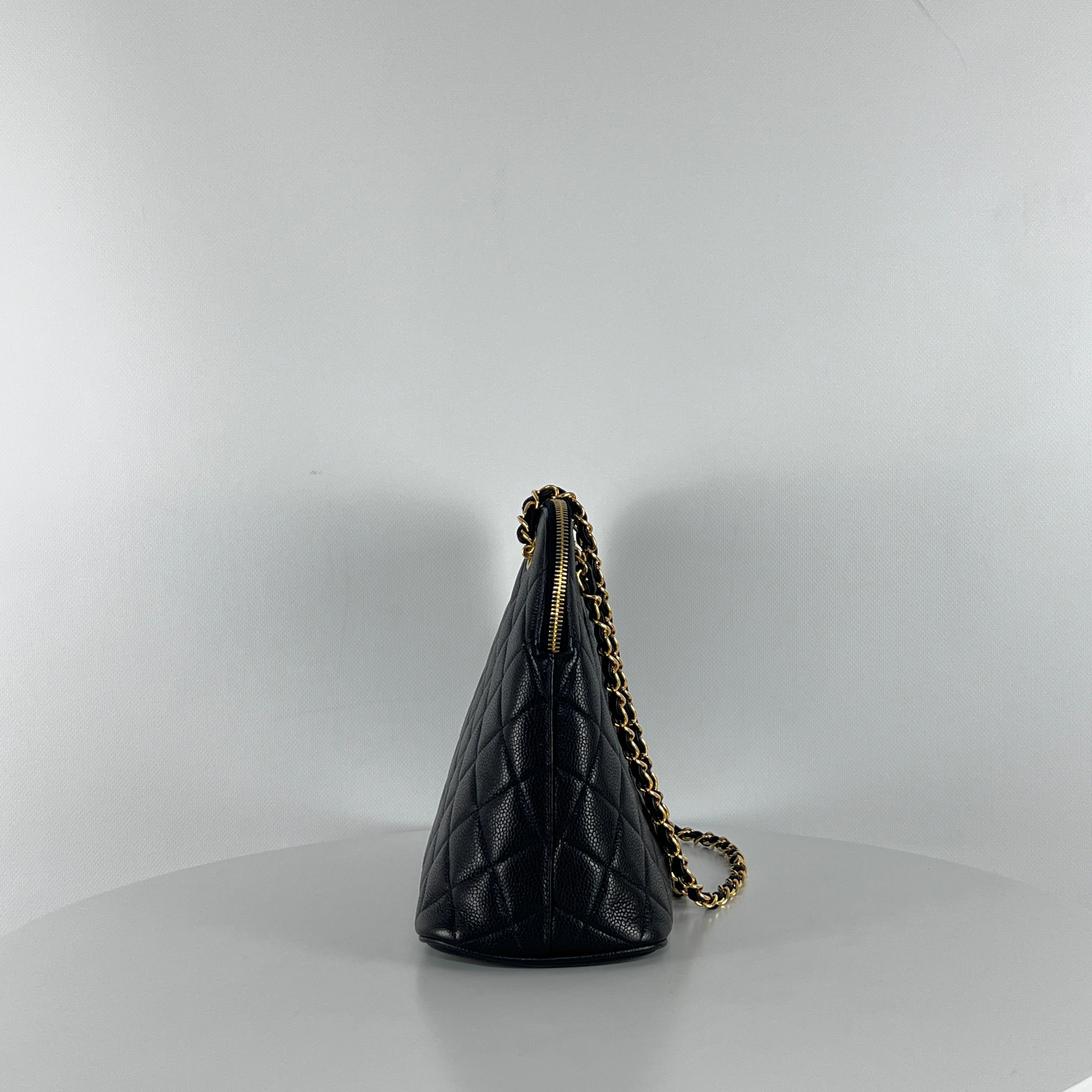 Sac à main CHANEL Shopping cuir noir