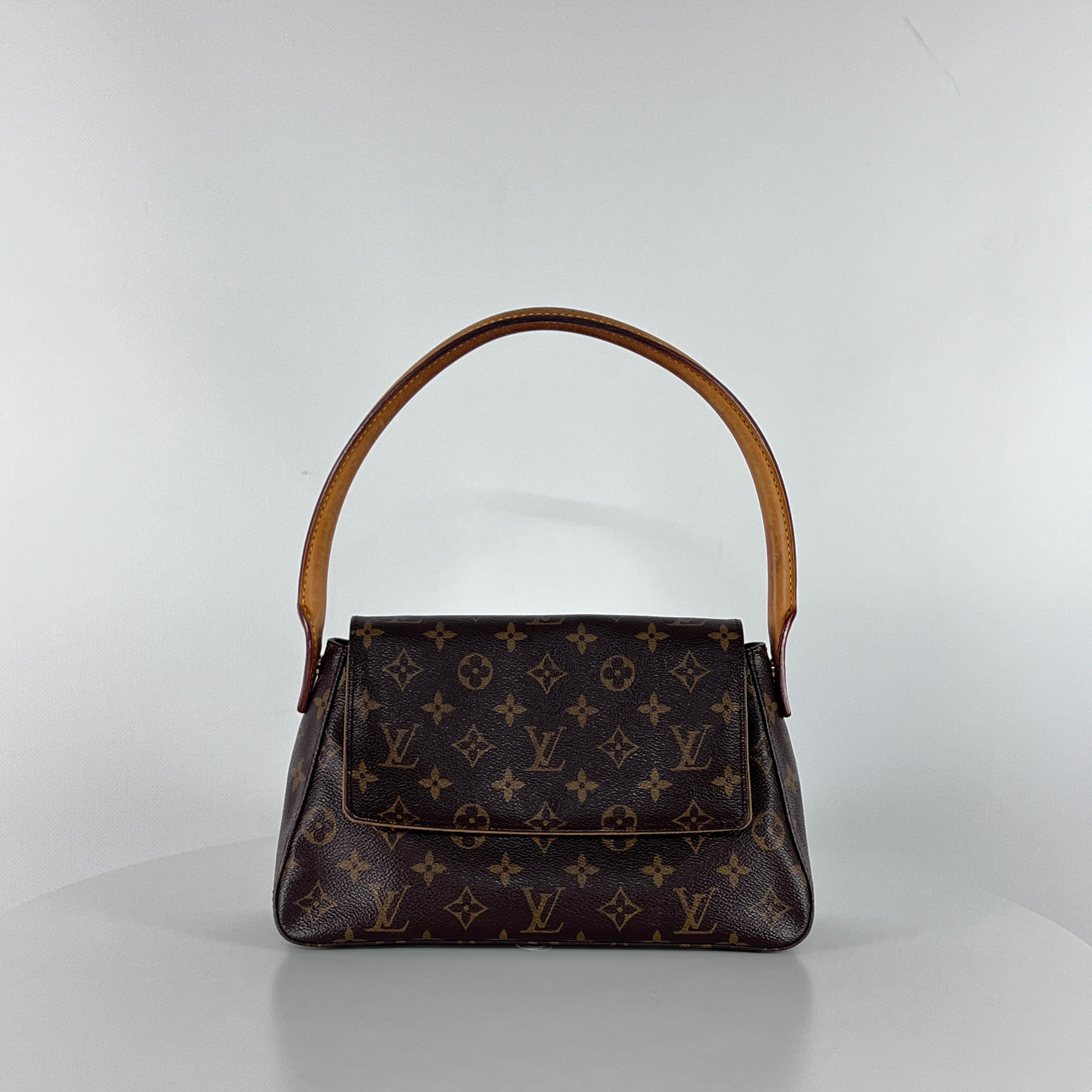LOUIS VUITTON Looping handbag in brown canvas and leather